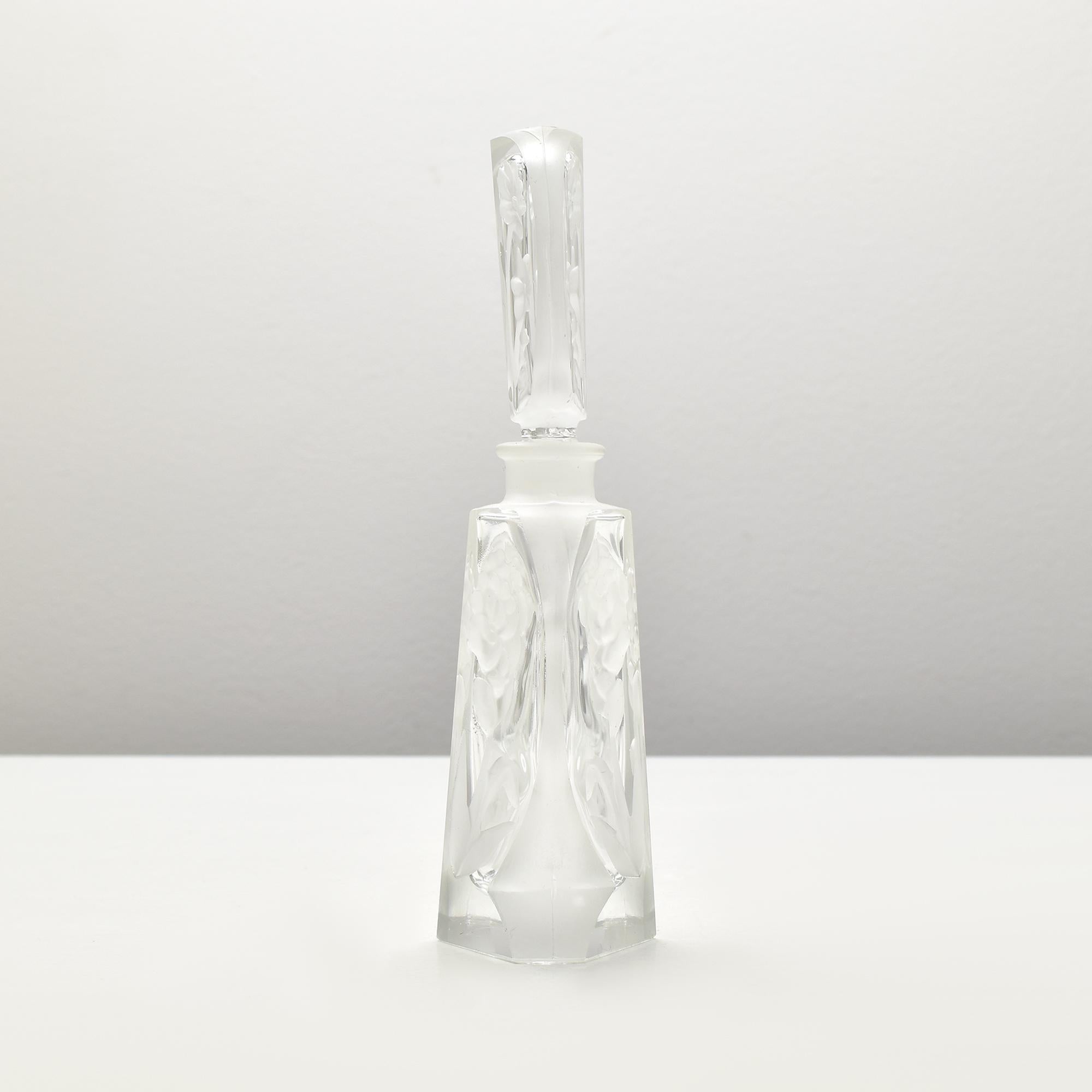 Flacon de parfum en taille-douce Art Déco Heinrich Hoffmann Bon état - En vente à Bad Säckingen, DE