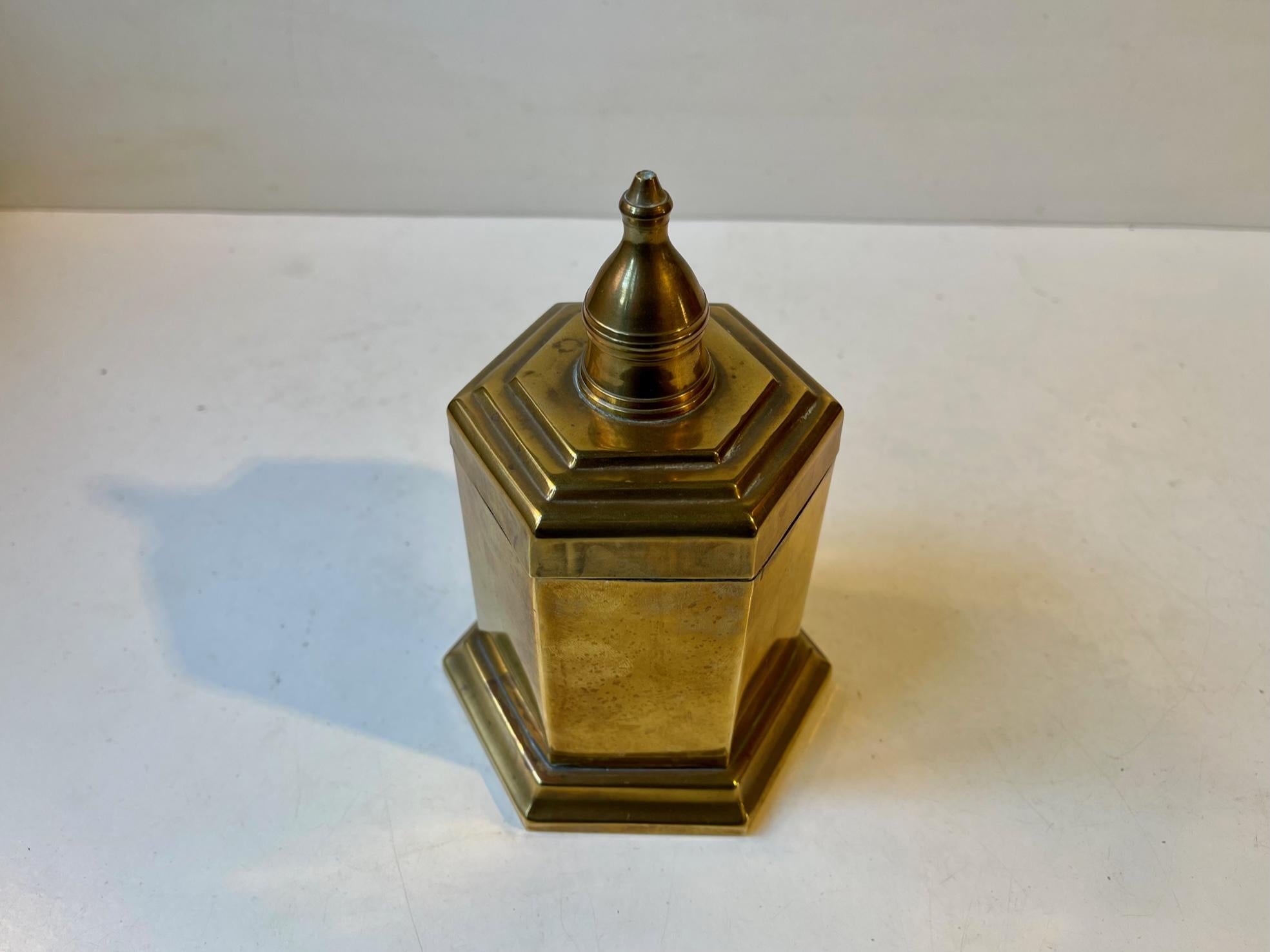 Art Deco Hexagonal Brass Tea Caddy or Urne, 1930s 1