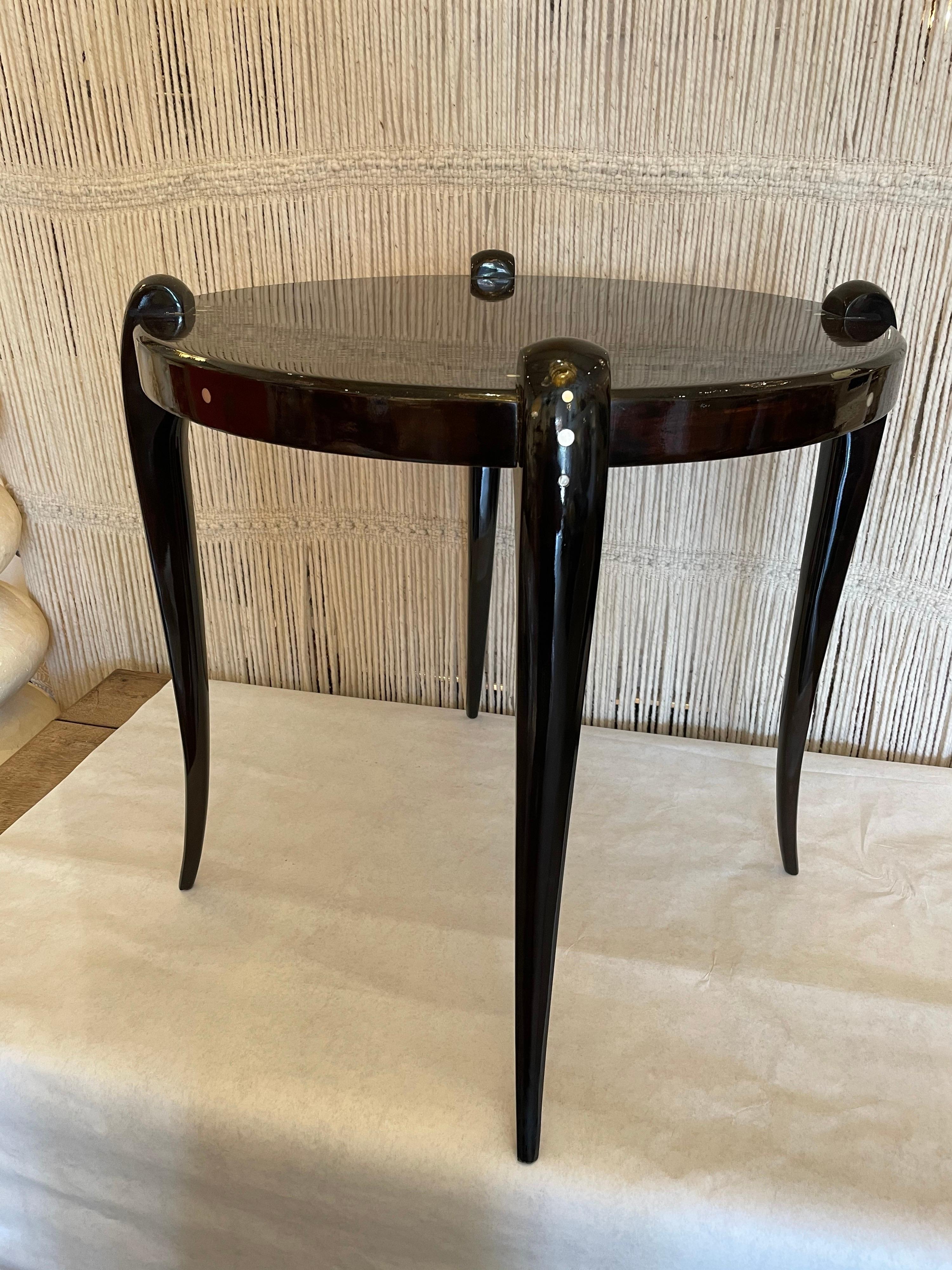 Art Deco High Lacquered Macassar and Mother of Pearl Side Table by Leon Jallot For Sale 5