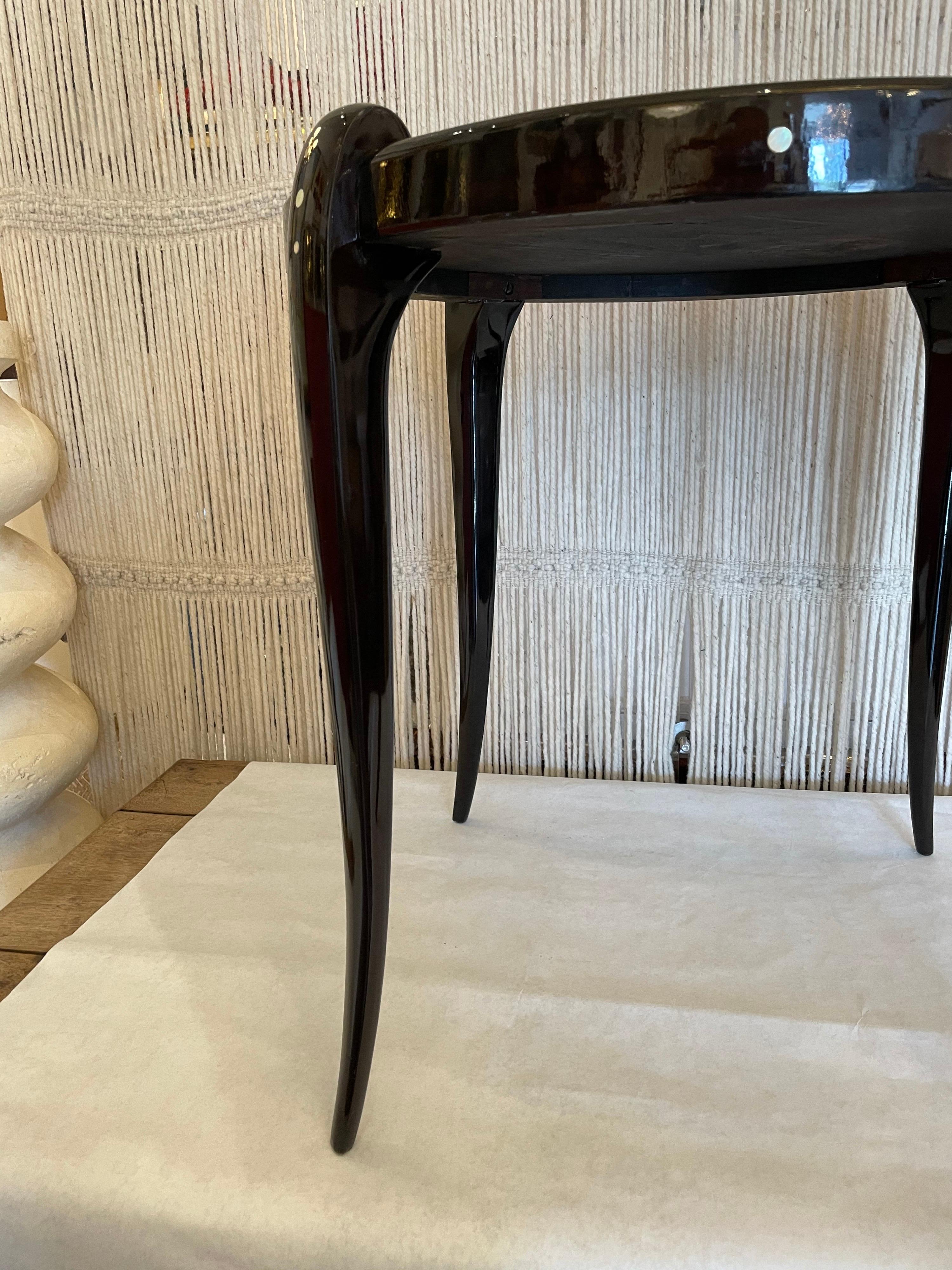 Art Deco High Lacquered Macassar and Mother of Pearl Side Table by Leon Jallot For Sale 2
