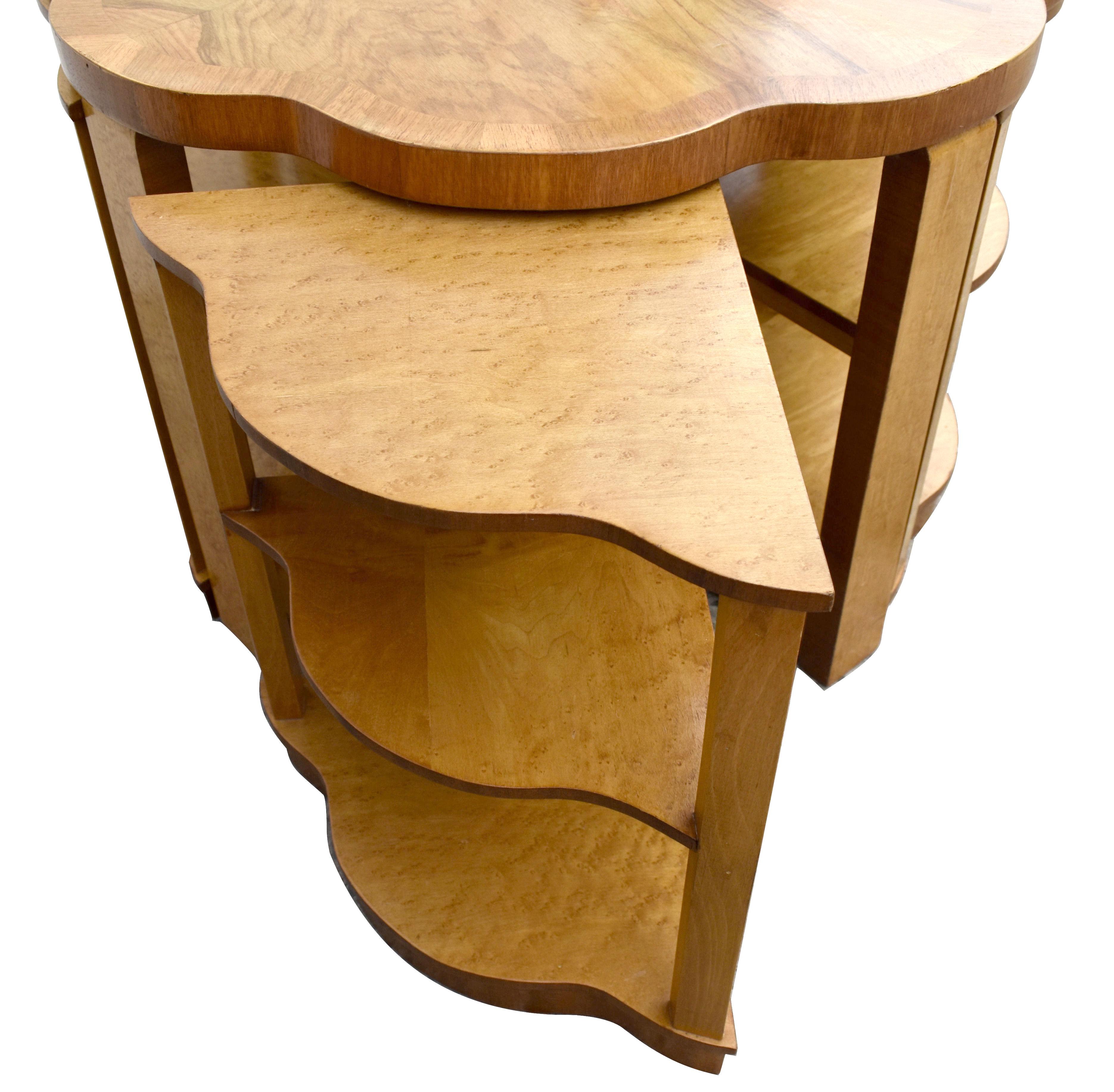 20th Century Art Deco High Quality Walnut & Maple Nest of 5 Tables by Epstein, English, 1930 For Sale