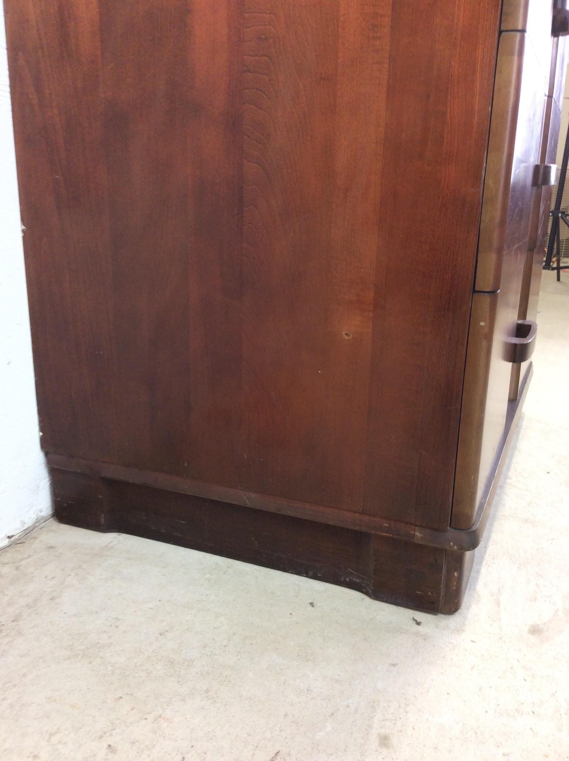 Art Deco Highboy Dresser with Unique Curved Drawer Fronts in vendita 3