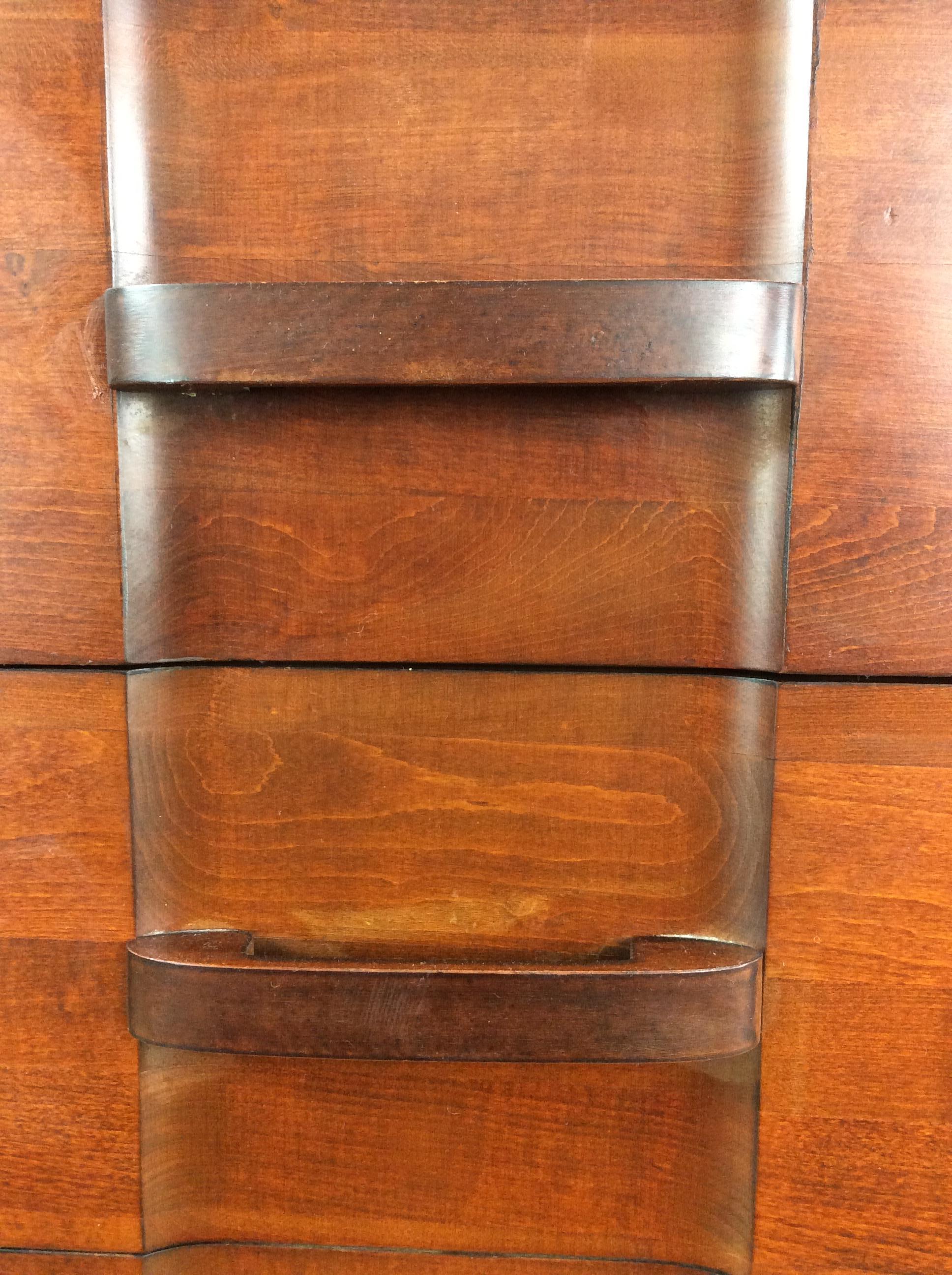 Art Deco Highboy Dresser with Unique Curved Drawer Fronts in vendita 8