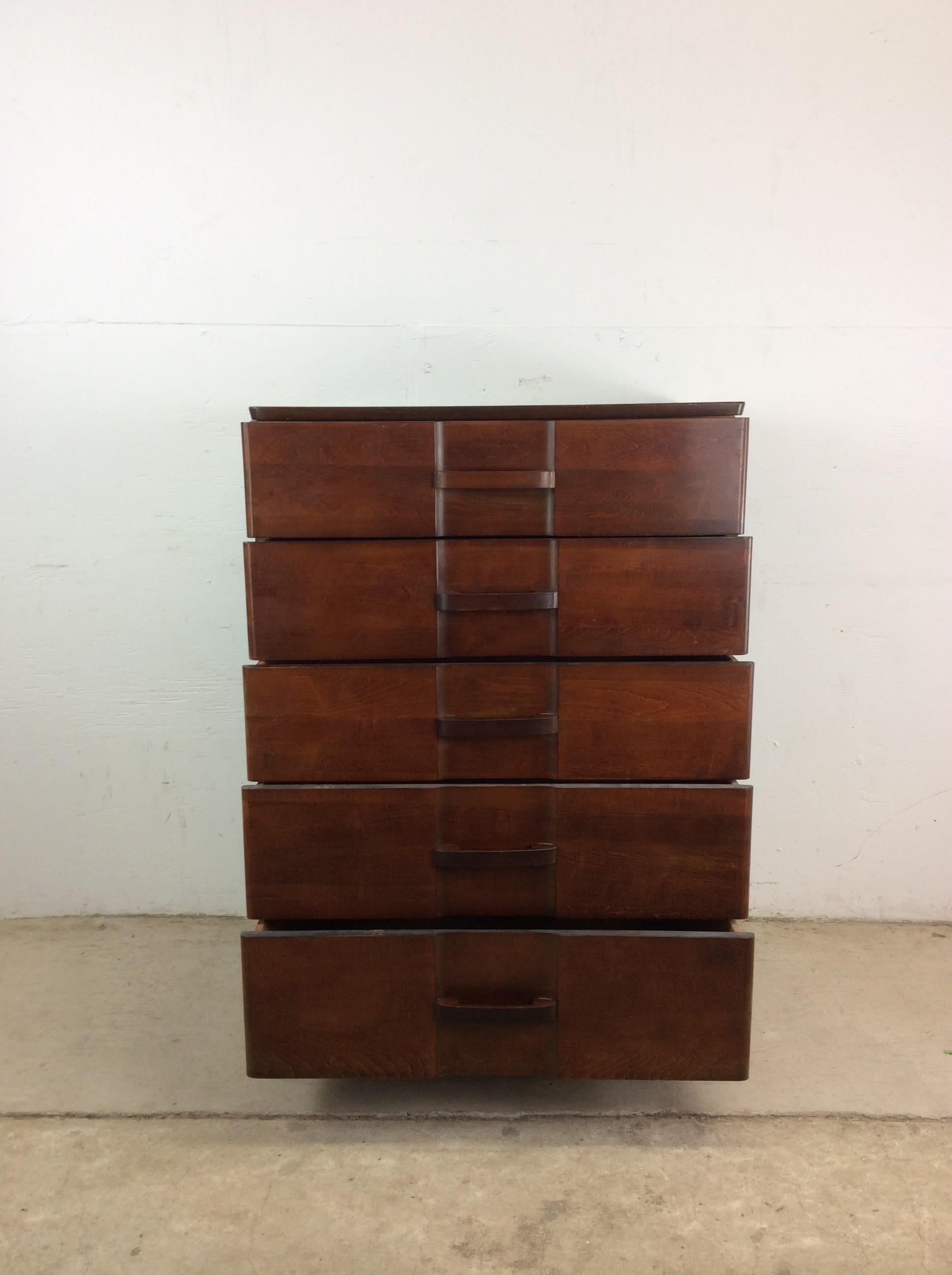Art Deco Highboy Dresser with Unique Curved Drawer Fronts in vendita 9