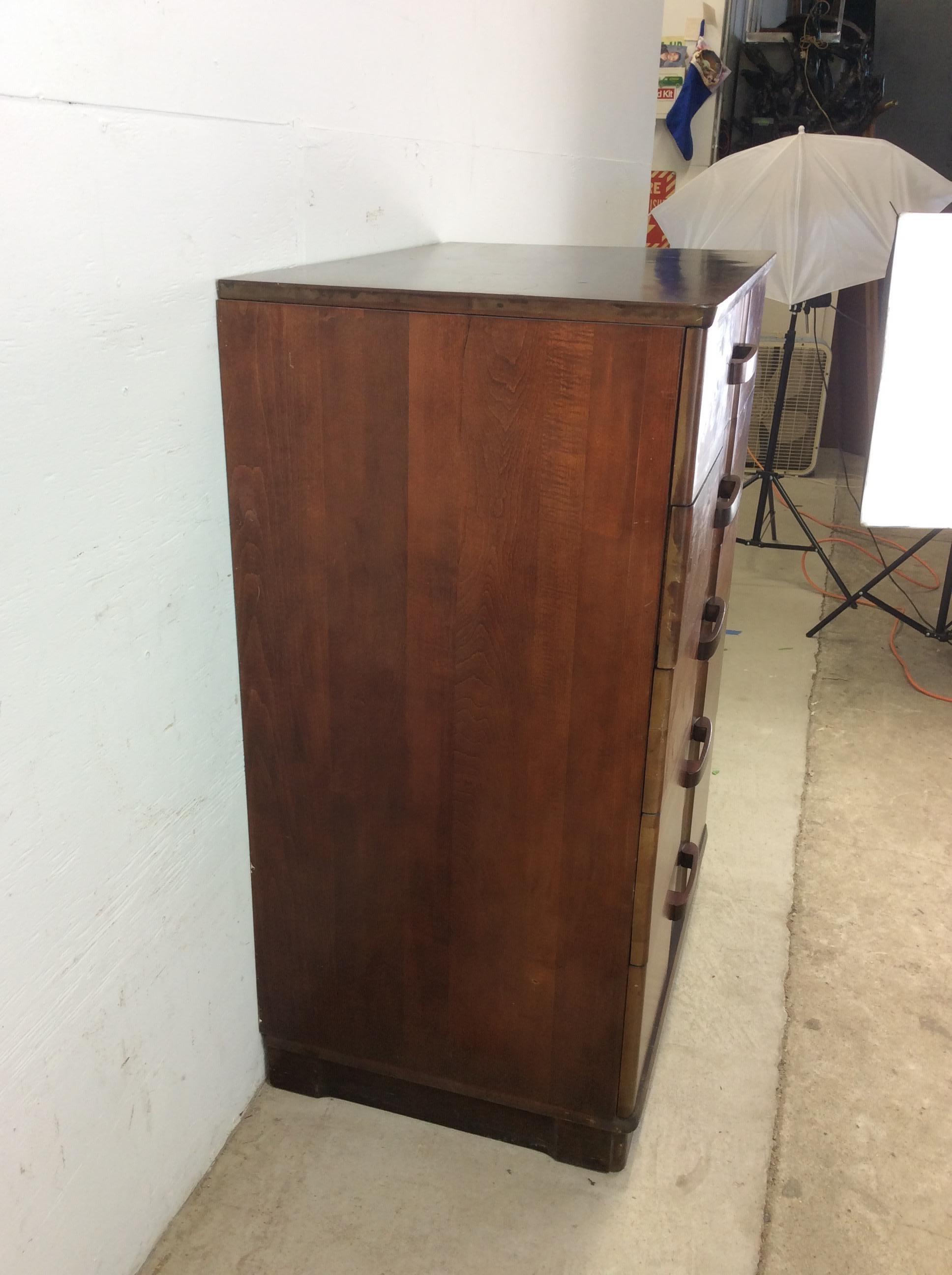 Art Deco Highboy Dresser with Unique Curved Drawer Fronts in vendita 2