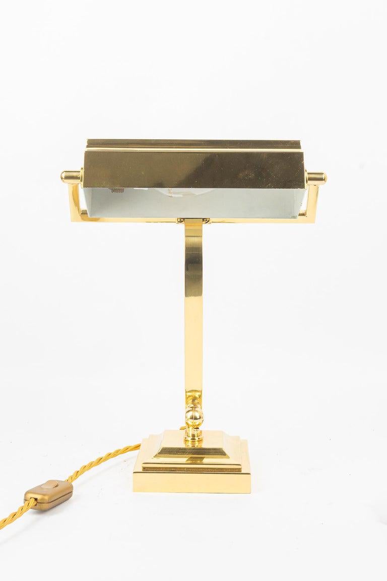 Art Deco höhenverstellbare und sviweling Messing Tischlampe Wien um 1920s im Angebot 11