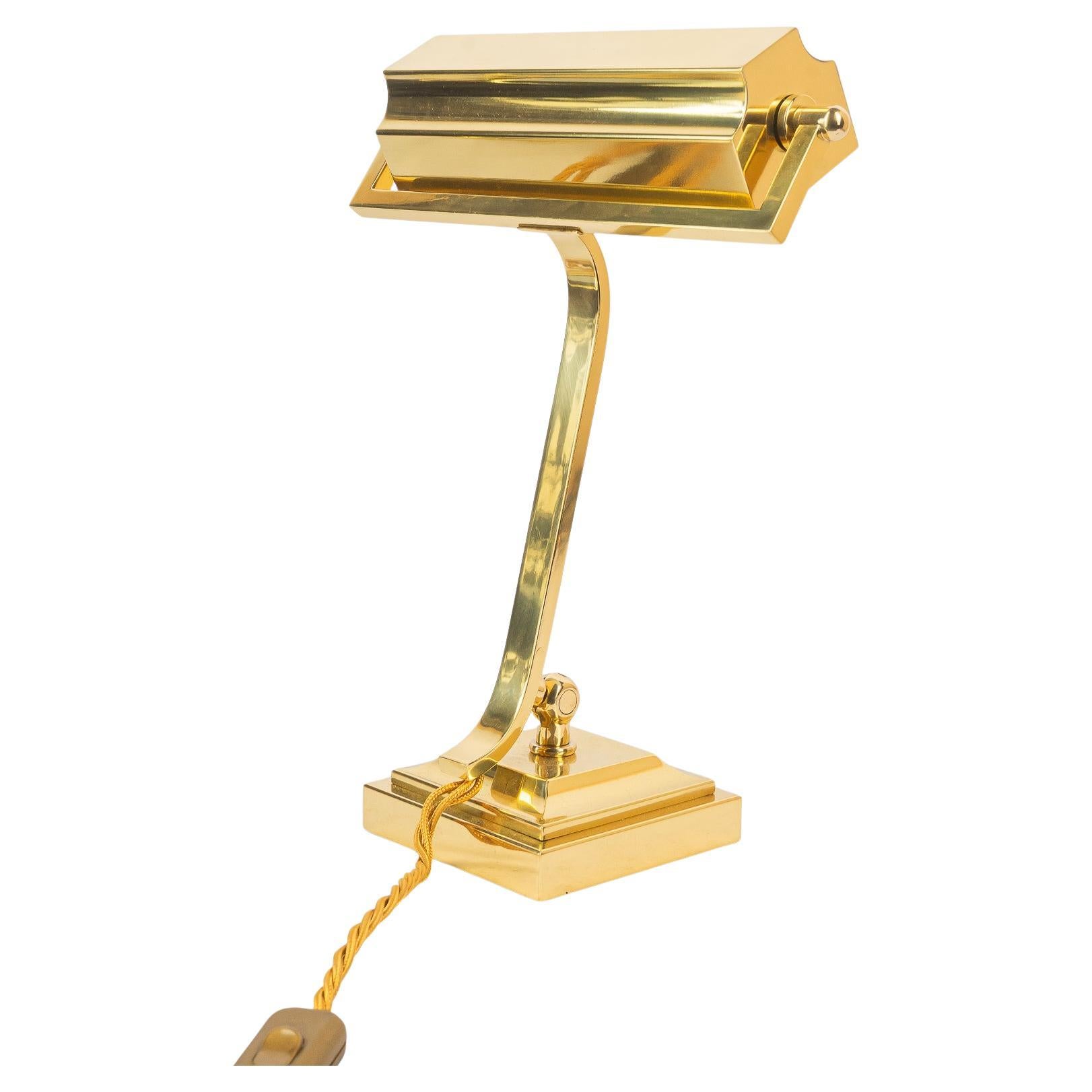 Art Deco hight adjustable and sviweling brass table lamp vienna around 1920s