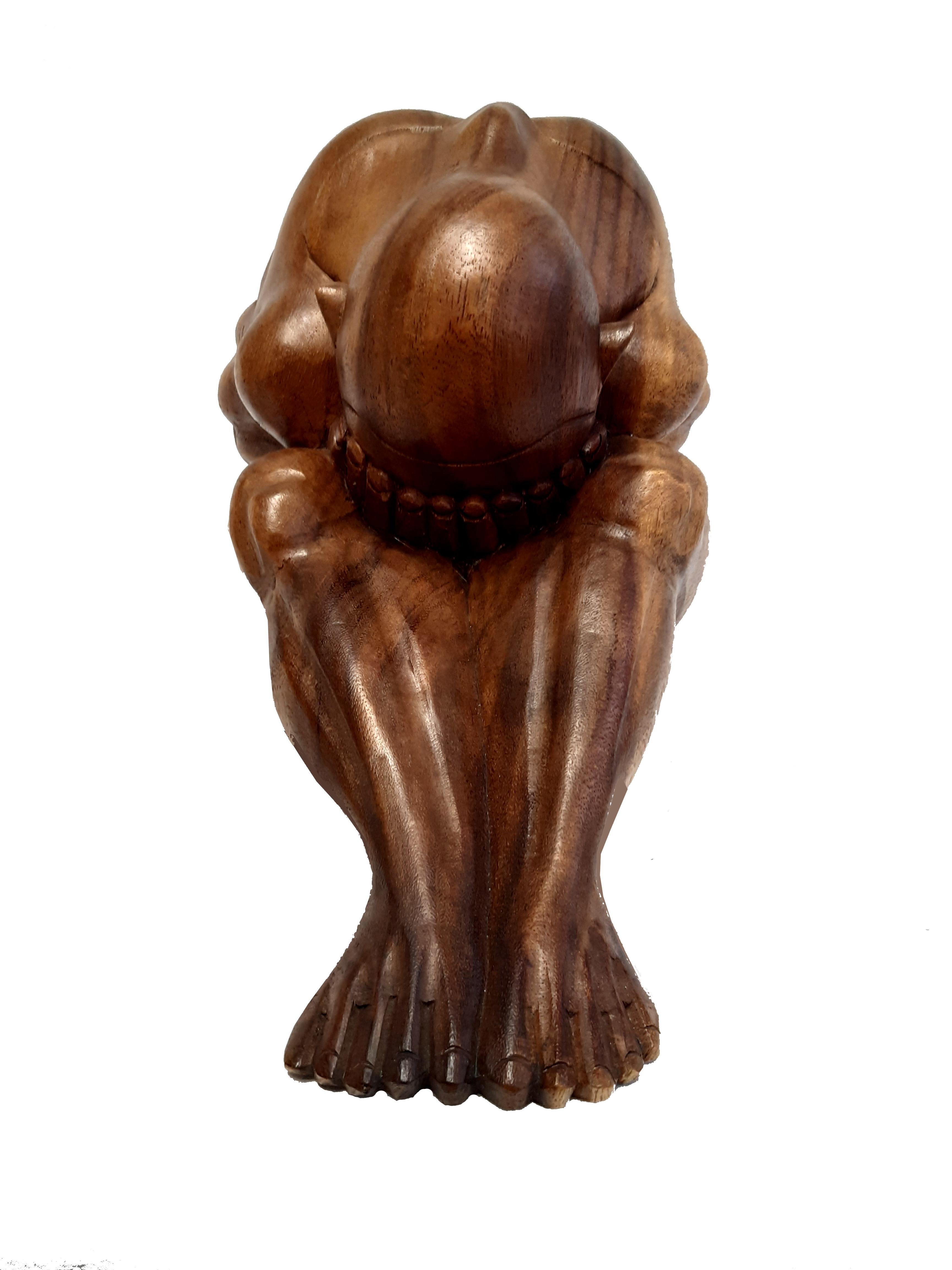 Belgian Art Déco Holzfigur sitzender Mann wooden sculture For Sale