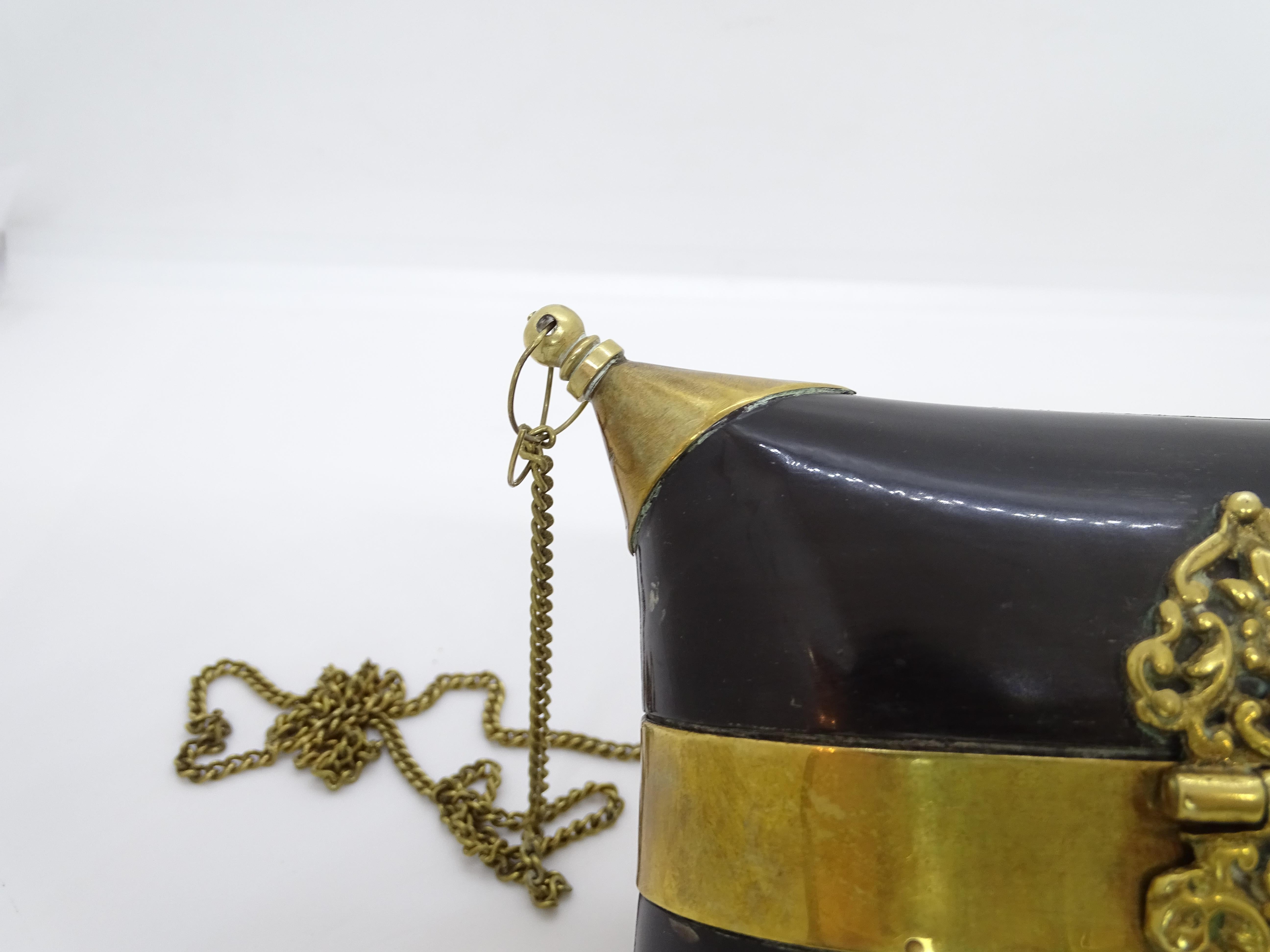 Art déco  Cuscino in ottone e corno Art Deco con interno in velluto blu Quadrato in vendita 3