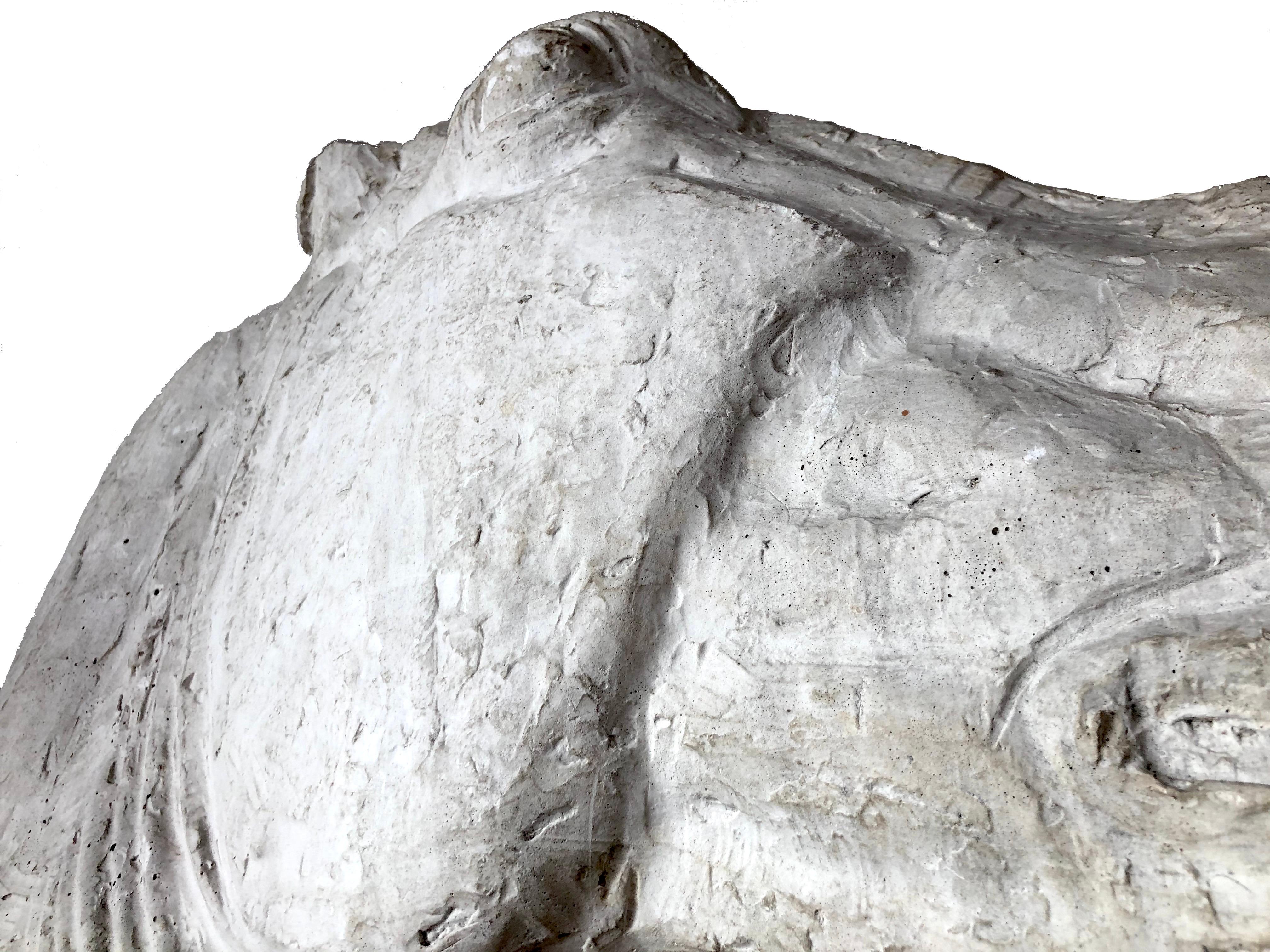 Tête de cheval Art Déco Animal Sculpture Plâtre en vente 1