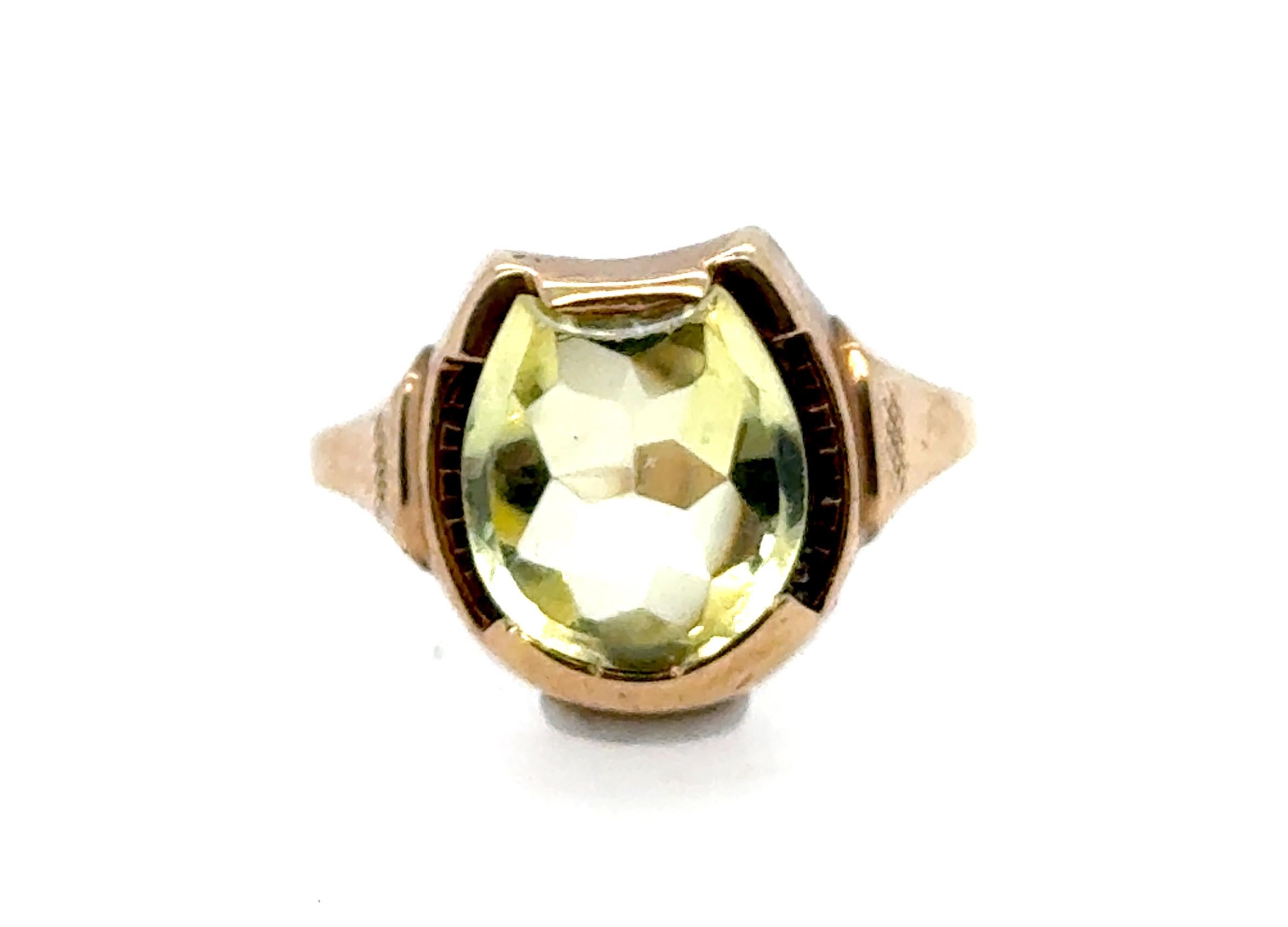 Genuine Original Antique from 1940's Art Deco Horse Shoe Gemstone Cocktail Ring Yellow Gold



Featuring a Stunning Custom Cut Yellow Gemstone

Gorgeous Hand Carved Details

10K Yellow Gold

Circa 19240's

The Art Deco Era in Jewelry Design