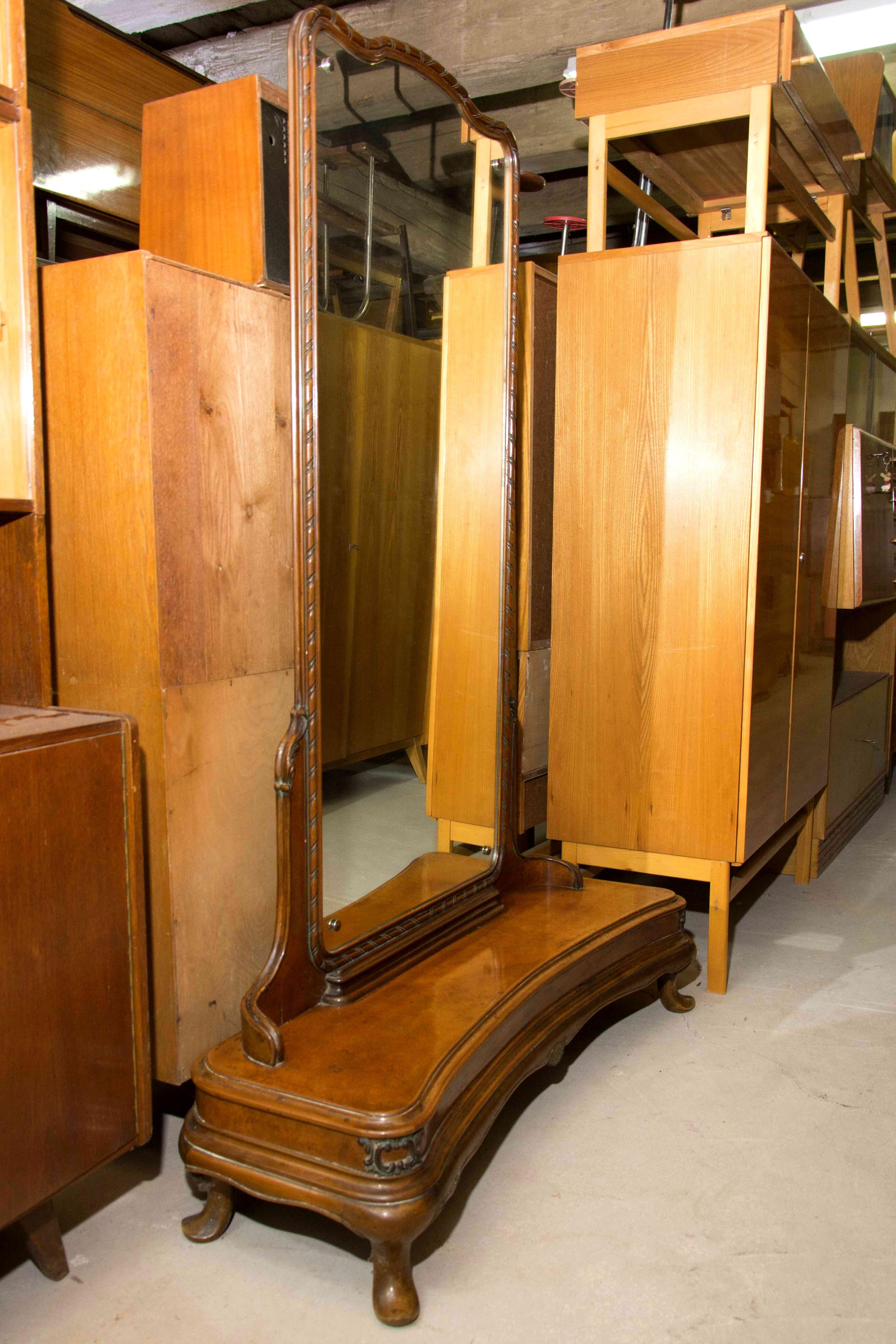 Art Deco Huge Mirror or Dressing Table, Bohemia, 1920s In Good Condition In Prague 8, CZ