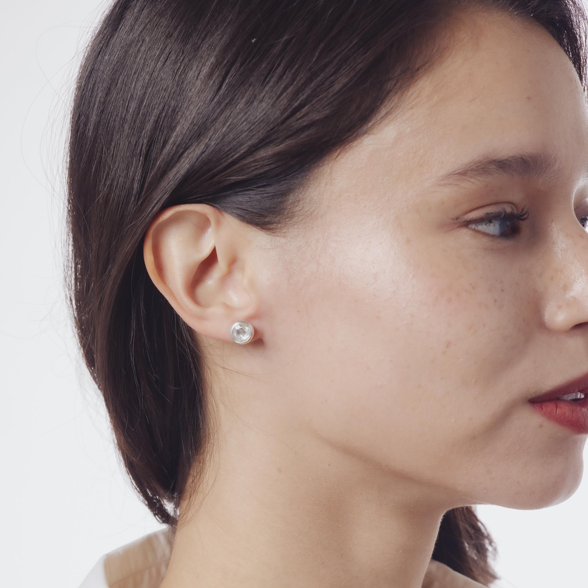 Boucles d'oreilles Art déco en or jaune 14k et argent avec diamant hongrois taillé en rose Bon état - En vente à Beverly Hills, CA