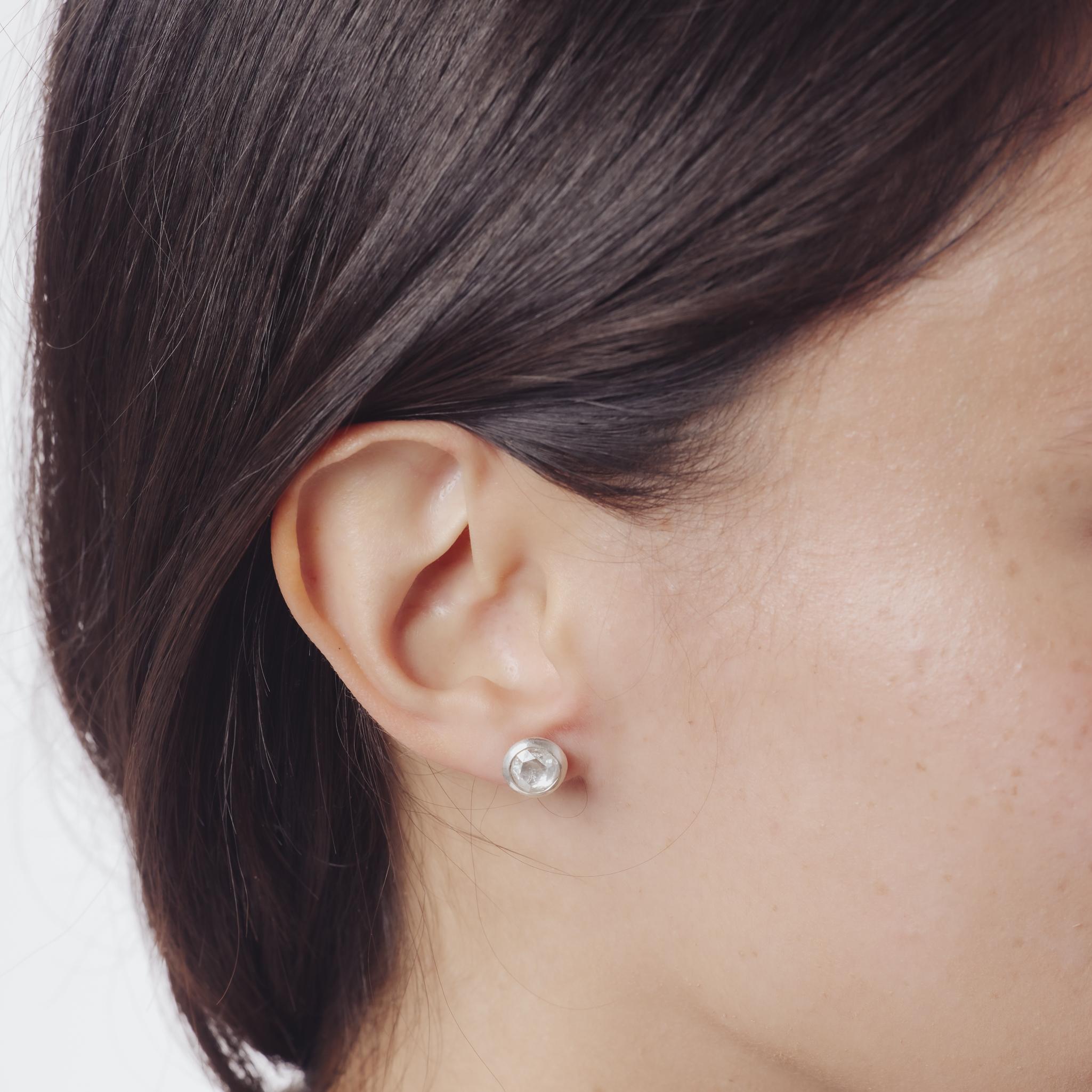 Boucles d'oreilles Art déco en or jaune 14k et argent avec diamant hongrois taillé en rose en vente 1