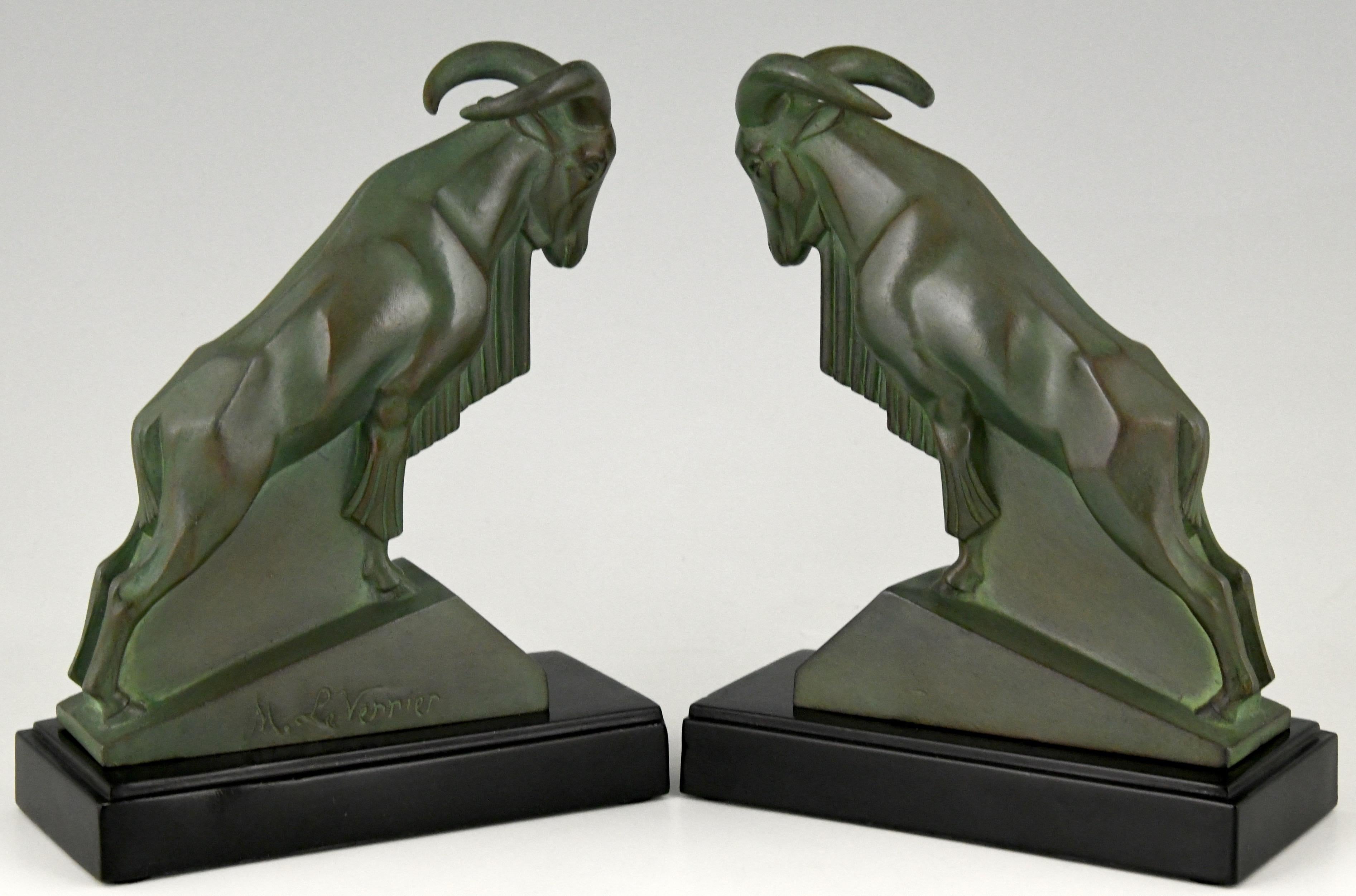 Art Deco Ibex or Ram bookends, signed by the sculptor Max Le Verrier. 
The bookends are in green and black patinated art metal, France 1930. 
Literature:
Art Deco sculpture by Victor Arwas, Academy.
Bronzes, sculptors and founders by H. Berman,