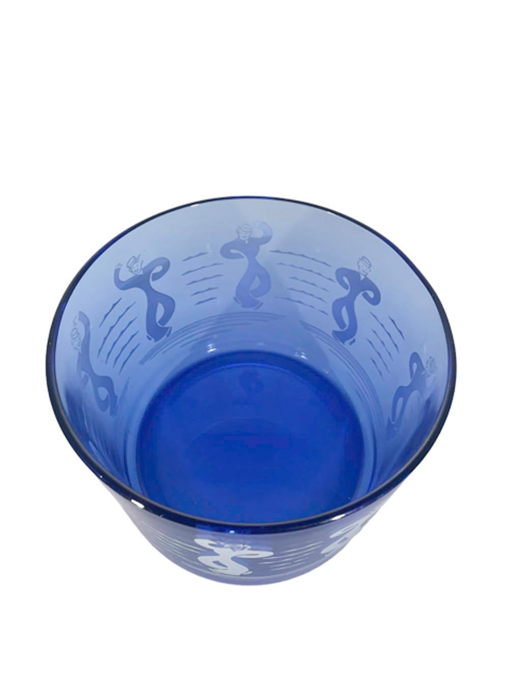 Américain Bol à glace Art Déco de Hazel Atlas dans le motif des marins dansant sur verre cobalt en vente