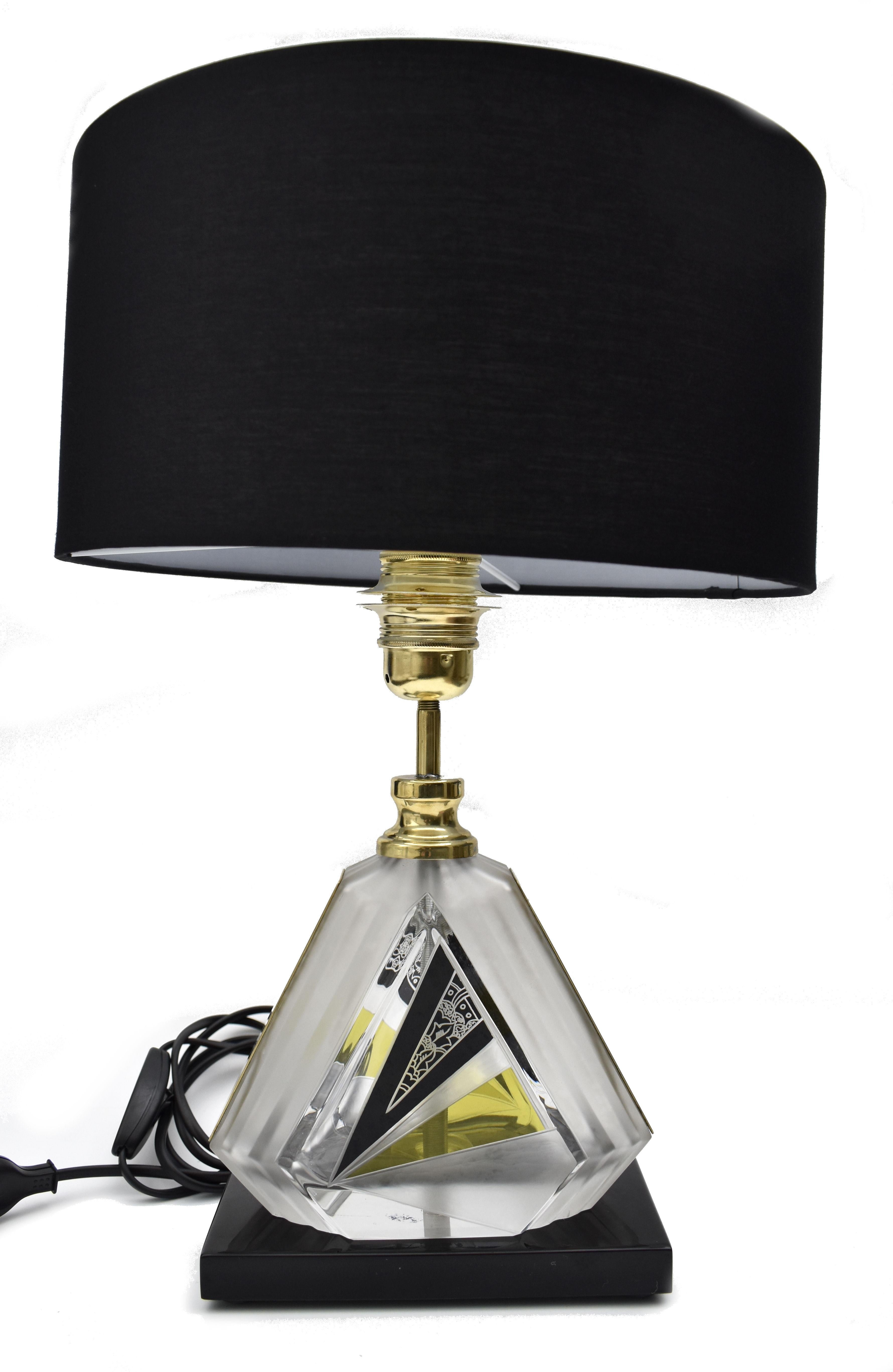 Art Deco Iconic Glass Table Lamp By Karl Palda, c1930 For Sale 2
