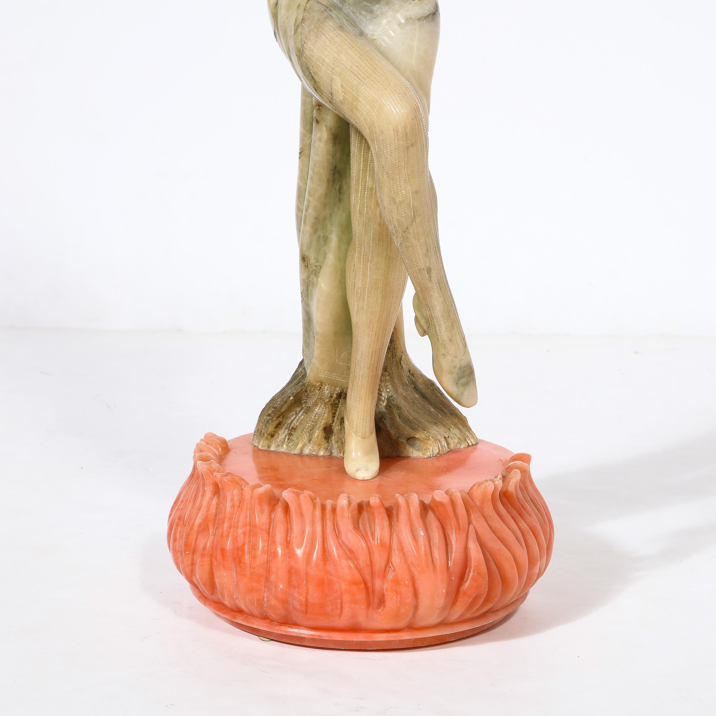 Beleuchtete Art-Déco-Flapper-Skulptur aus Alabaster, signiert Prof Libero Grimigni  (Mitte des 20. Jahrhunderts) im Angebot