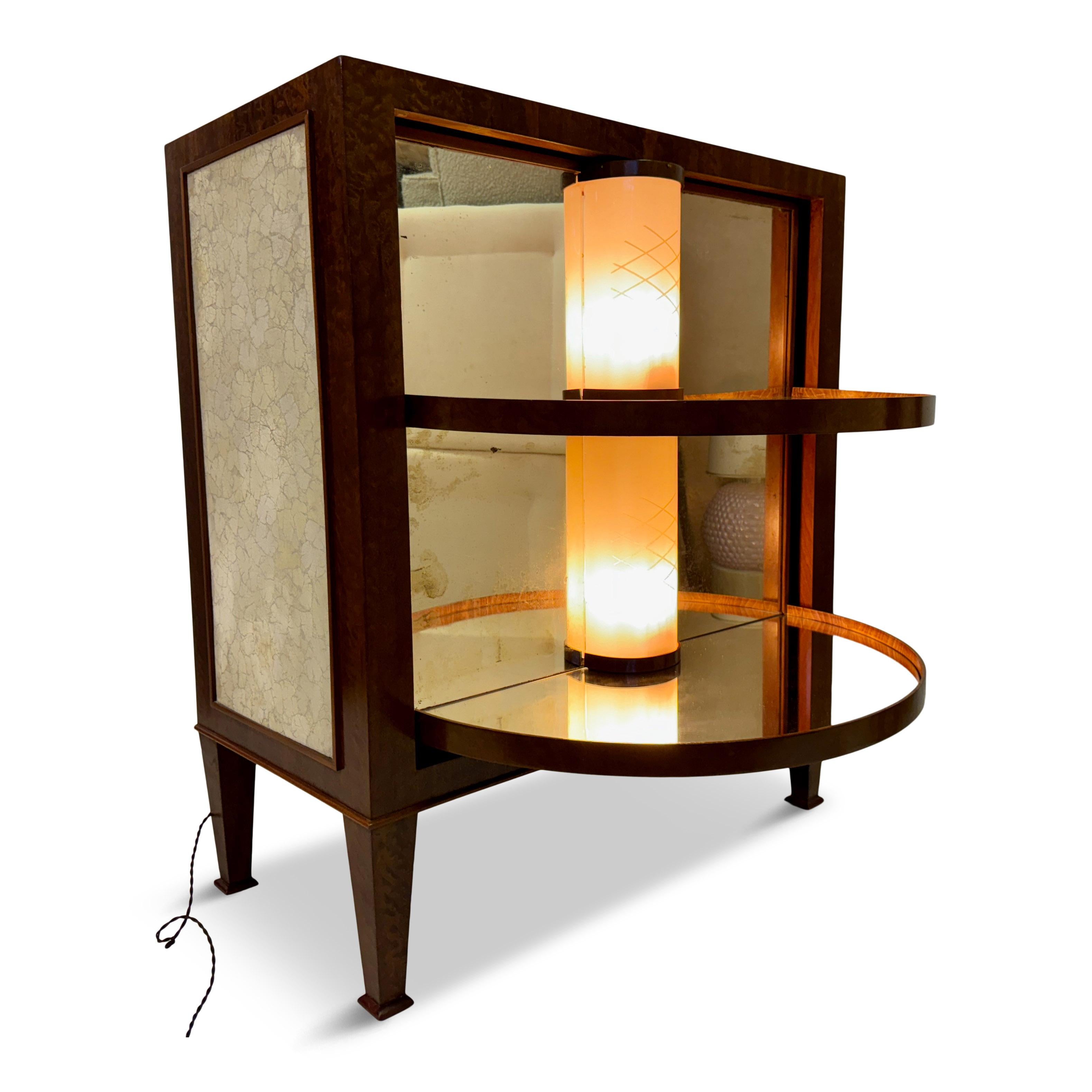 Art Deco Early and Rare Illuminated Cocktail Cabinet with Eggshell Front by Aldo Tura For Sale