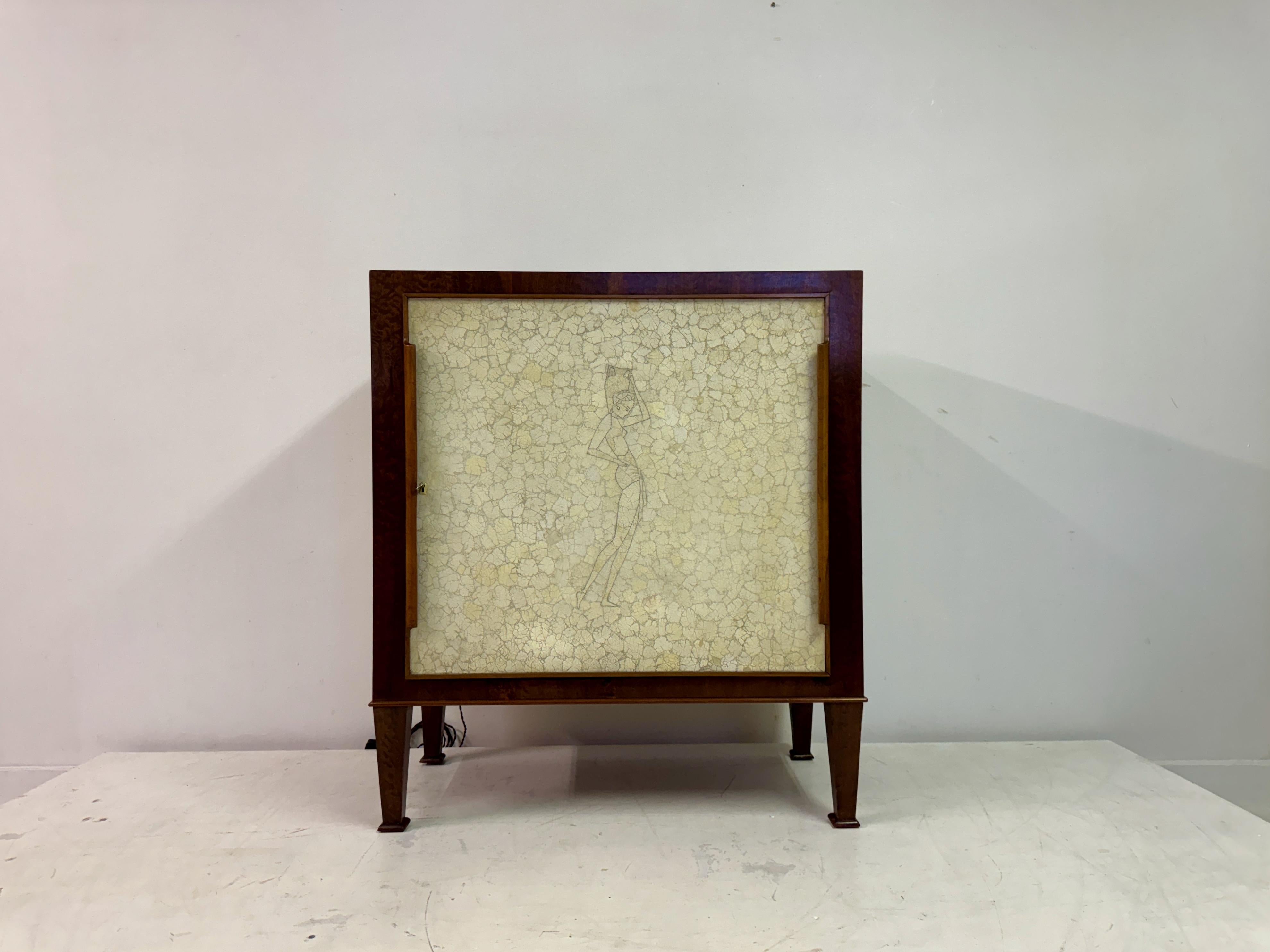 Early and Rare Illuminated Cocktail Cabinet with Eggshell Front by Aldo Tura In Good Condition For Sale In London, London