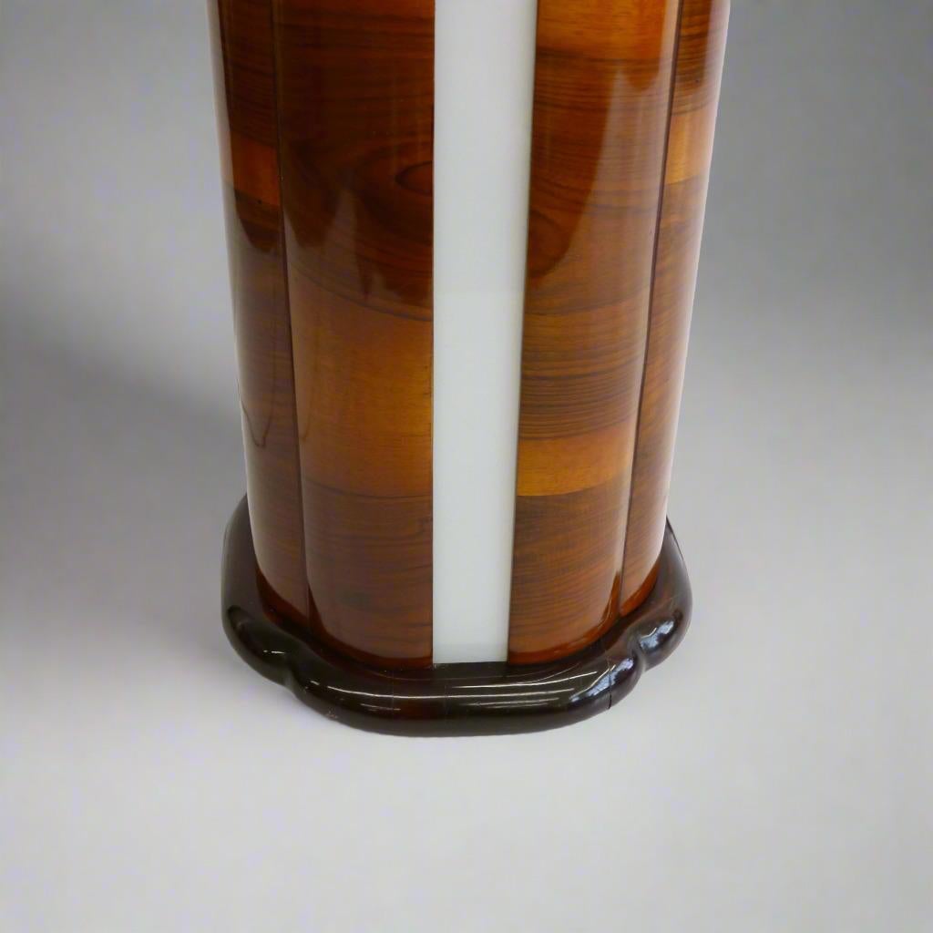 Verre Guéridon Art Déco éclairé en vente