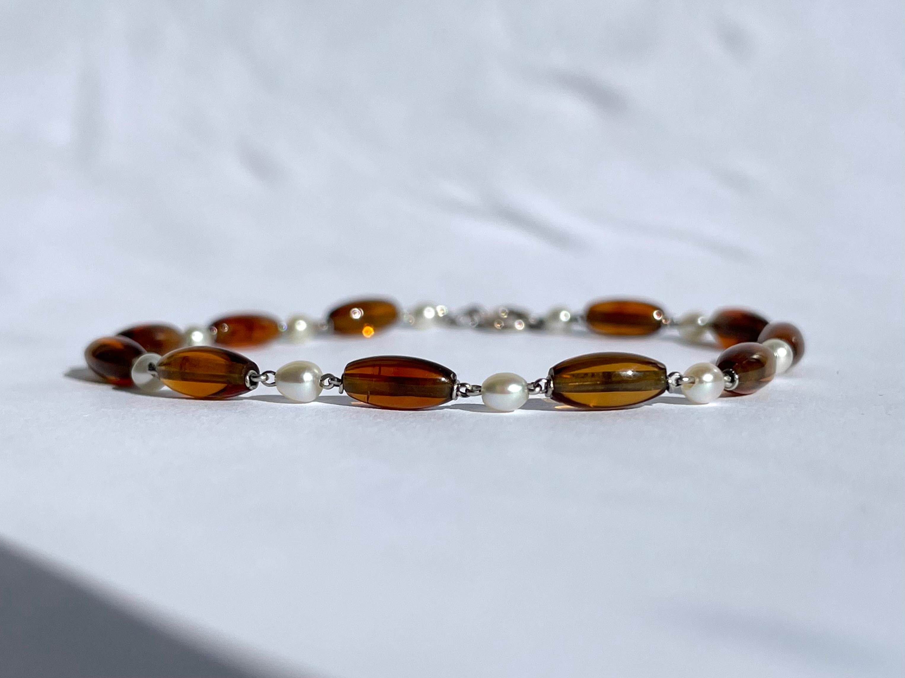 Art Deco Imperial Topaz & Natural Pearl Bracelet in Platinum In Good Condition For Sale In Boston, MA