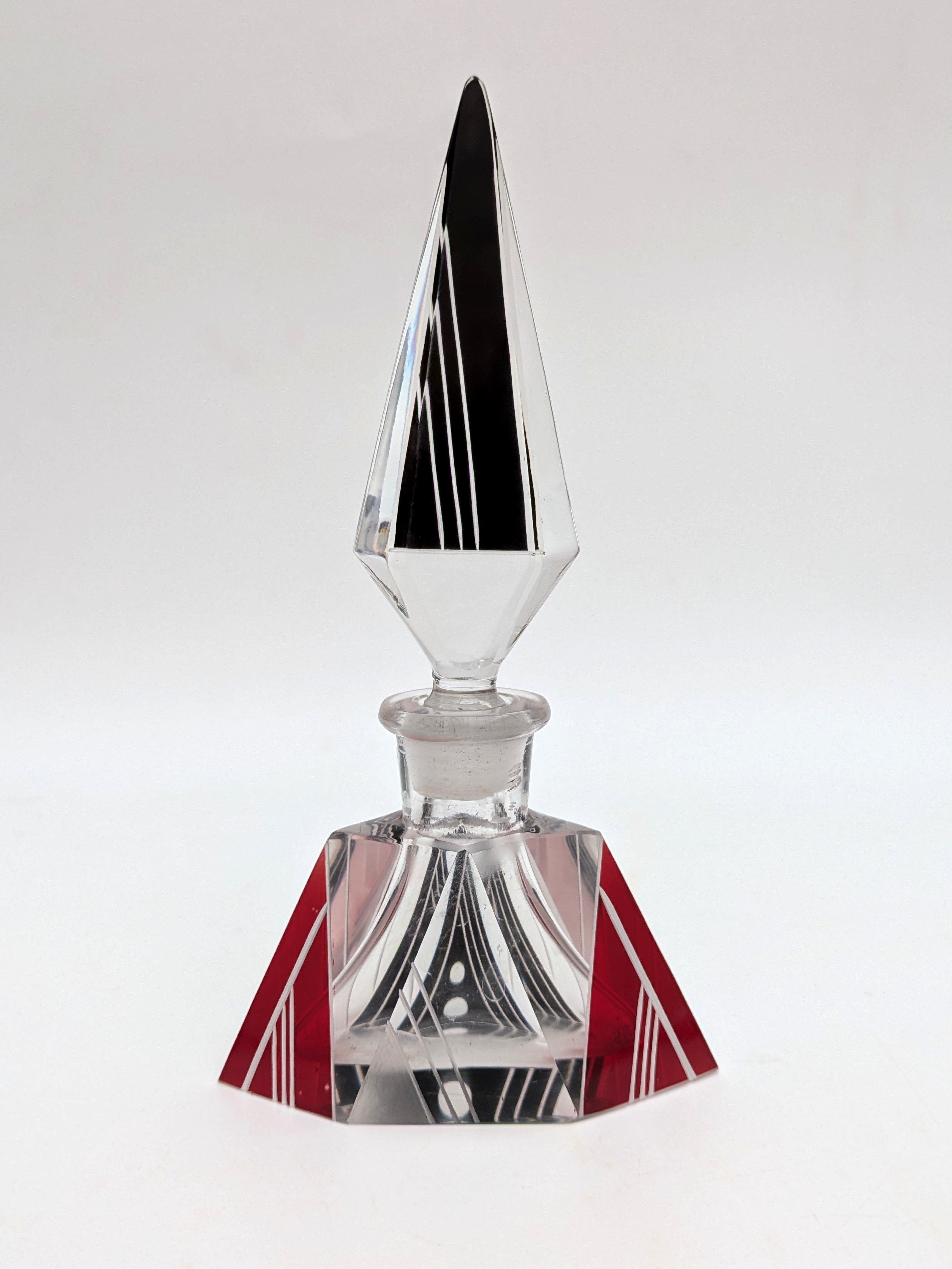 Art Deco Impressive Glass Perfume Bottle By Karl Palda, 1930's In Good Condition For Sale In Devon, England