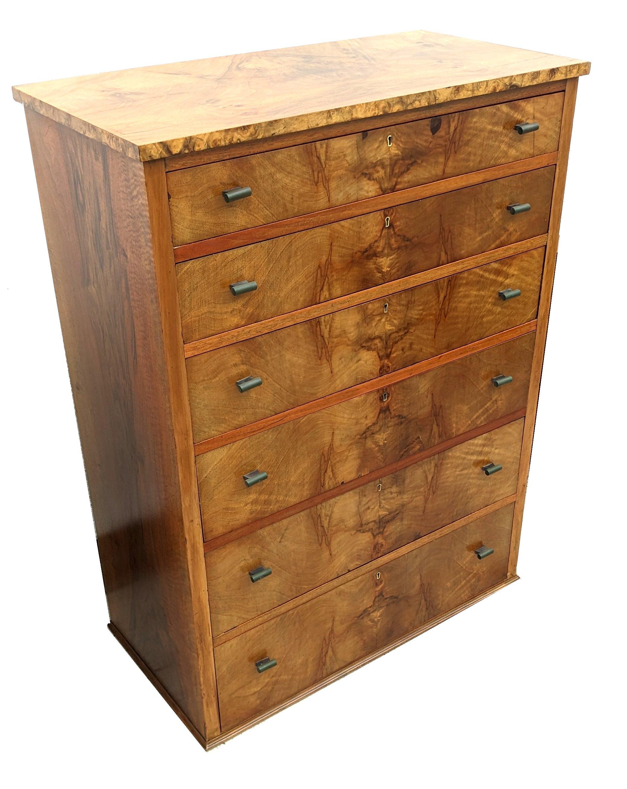 Art Deco Impressive Walnut Chest Of Six Drawers, English, c1930 In Good Condition For Sale In Devon, England