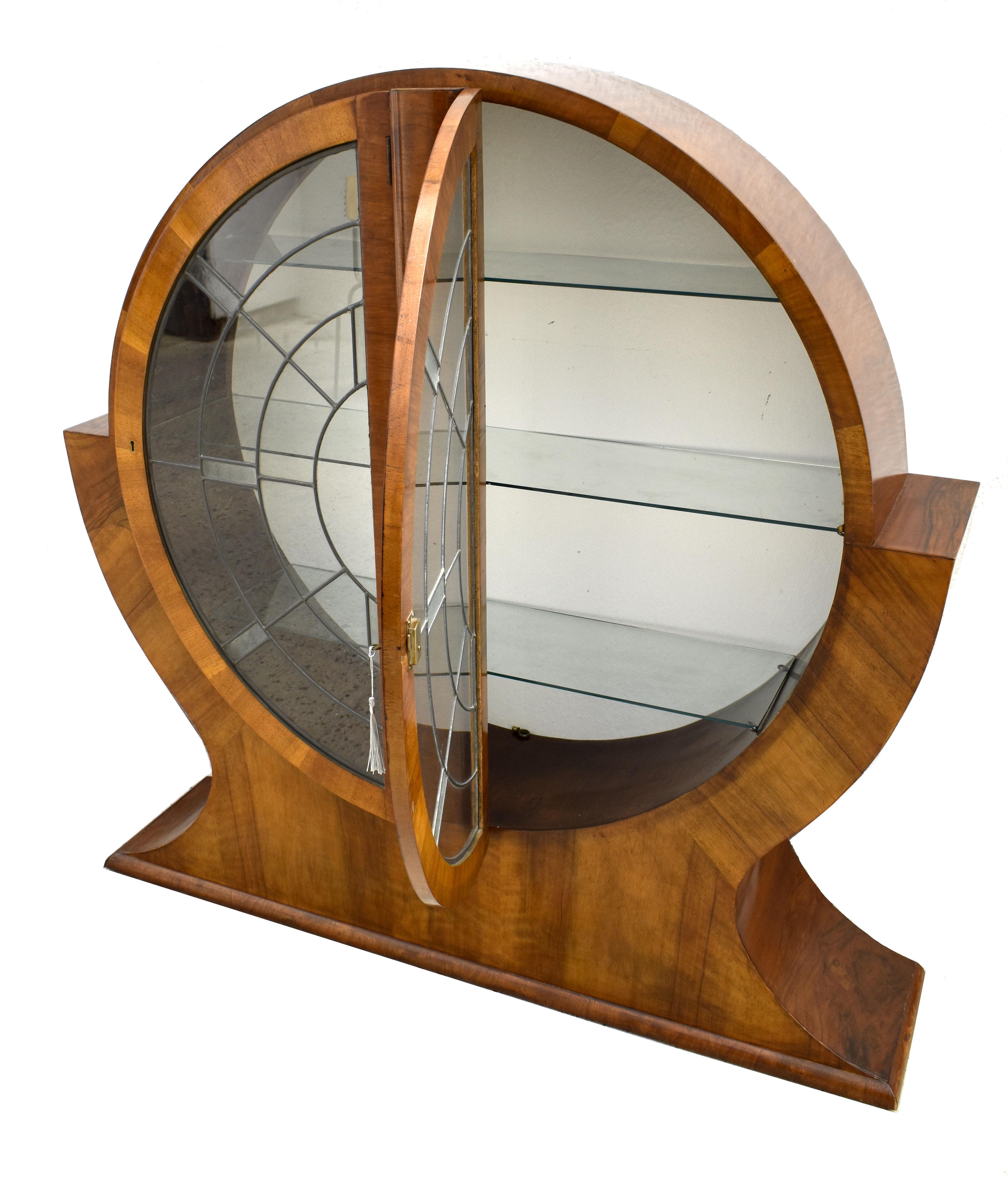 Art Deco Impressive Walnut Display Cabinet Vitrine, English, circa 1930 3