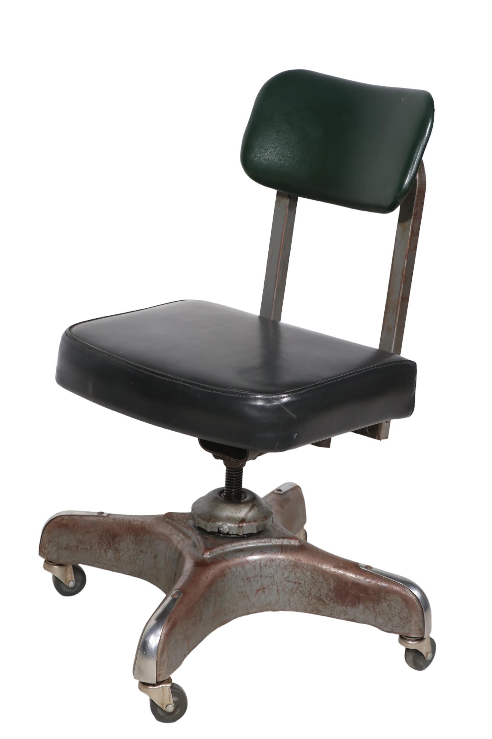 Chaise de bureau Art Déco industrielle sans accoudoirs pivotante par Harter Corporation 1930/40 en vente 7