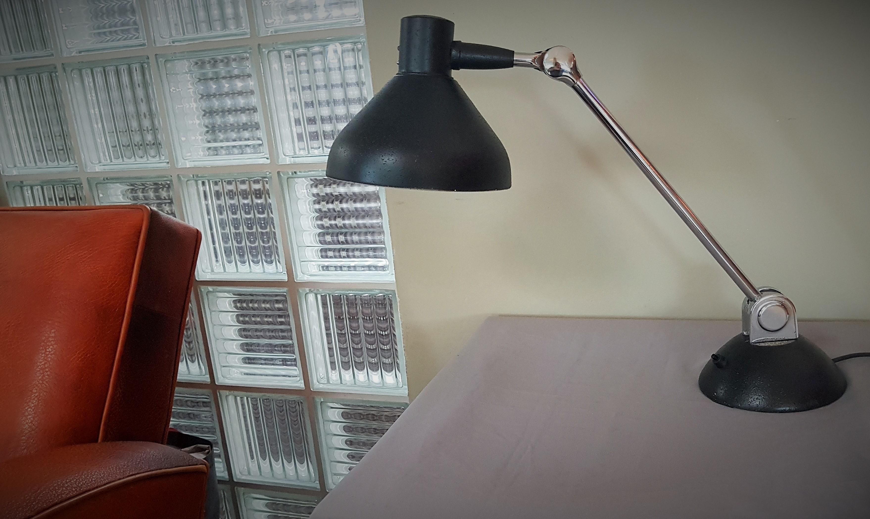 Lampe de table industrielle Art déco de Jumo:: France années 1930 en vente 2