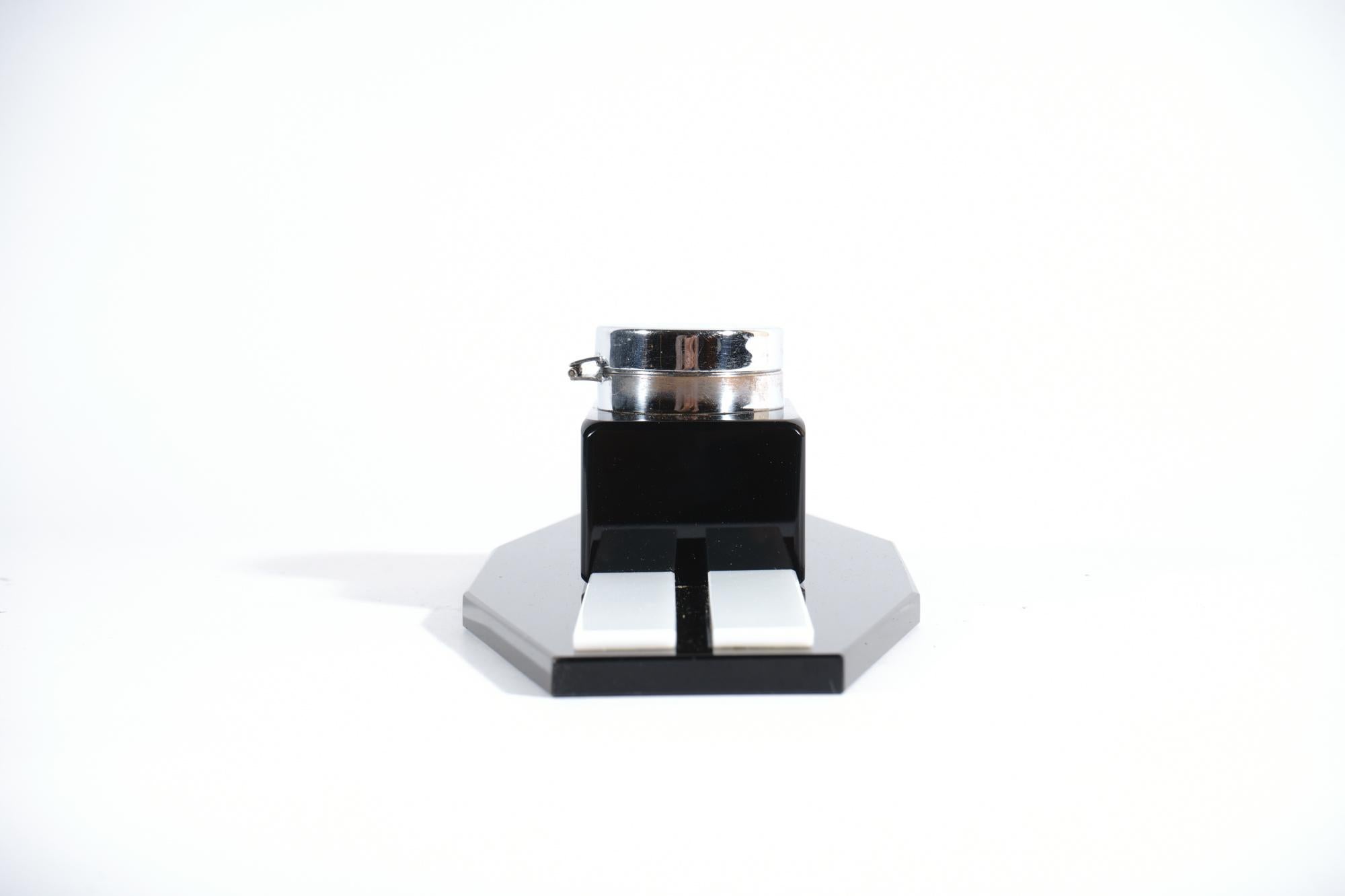Art Deco Inkwell Vienna, circa 1920s For Sale 4