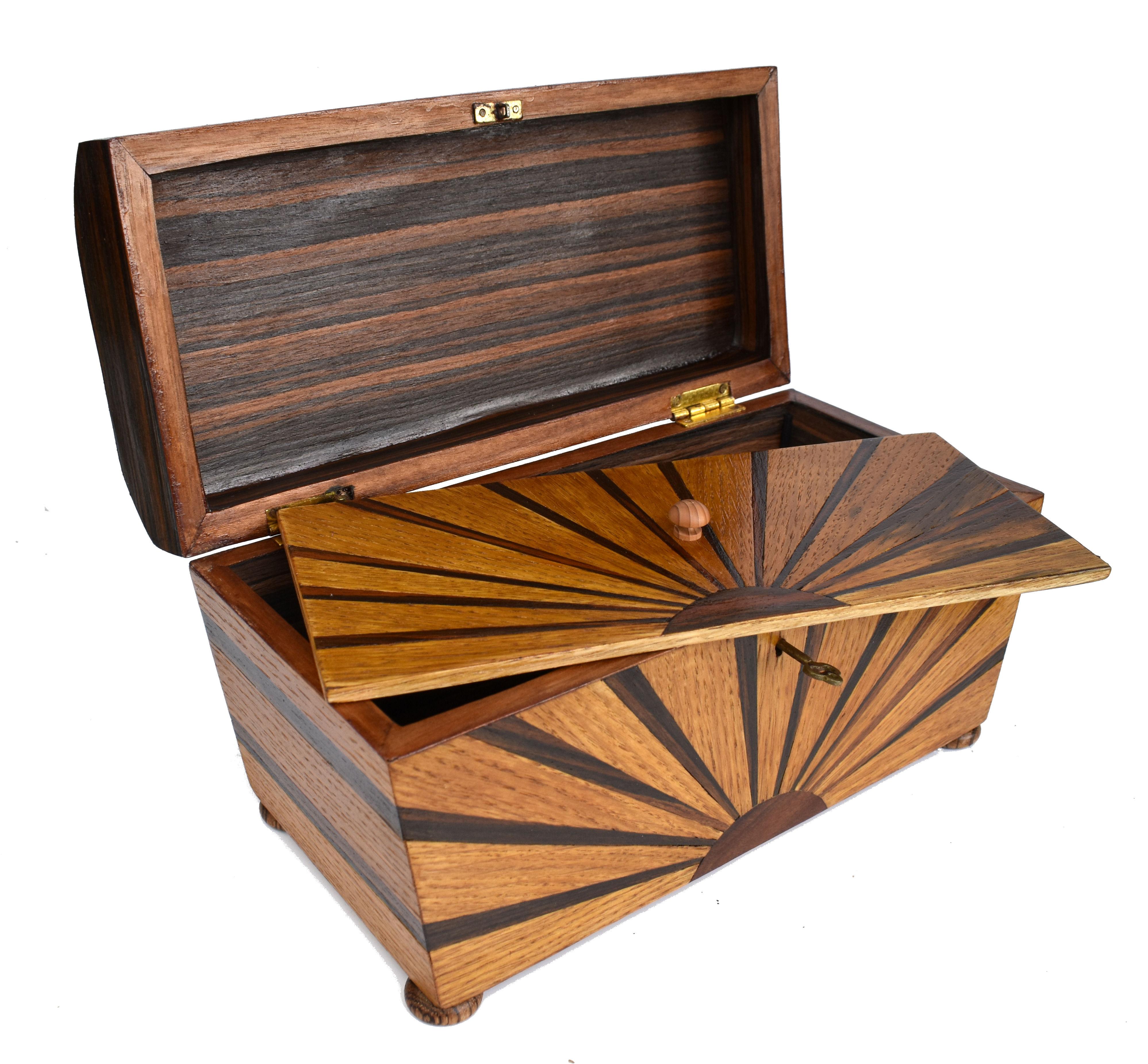 Art Deco Inlaid 'Sunray' Inlaid Tea Caddy Box with Key, c1930 For Sale 4
