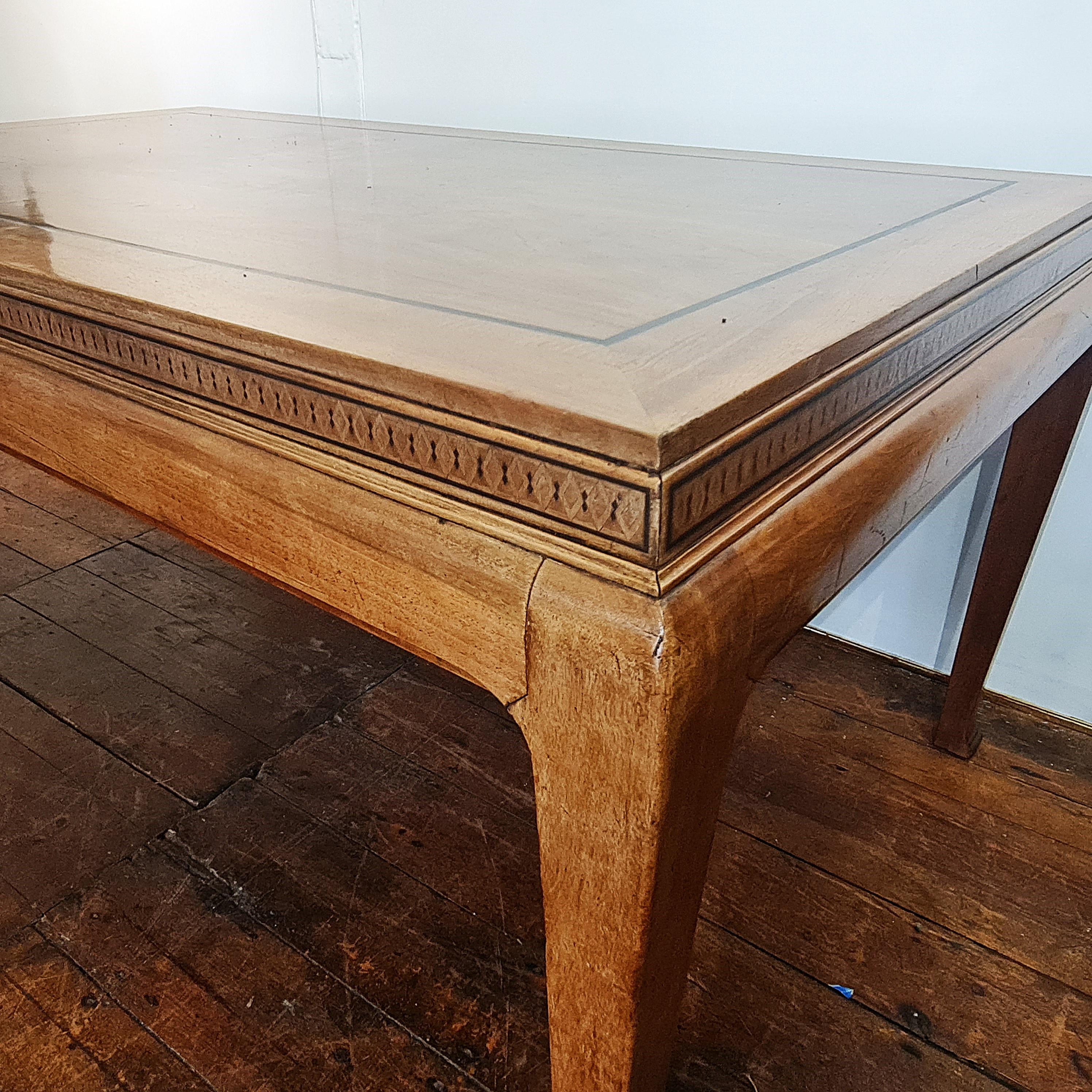 Walnut Art Deco inlaid walnut dining table For Sale