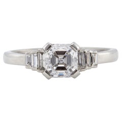 Platinring mit 1,00 Karat Diamant im Asscher-Schliff, Art déco-inspiriert