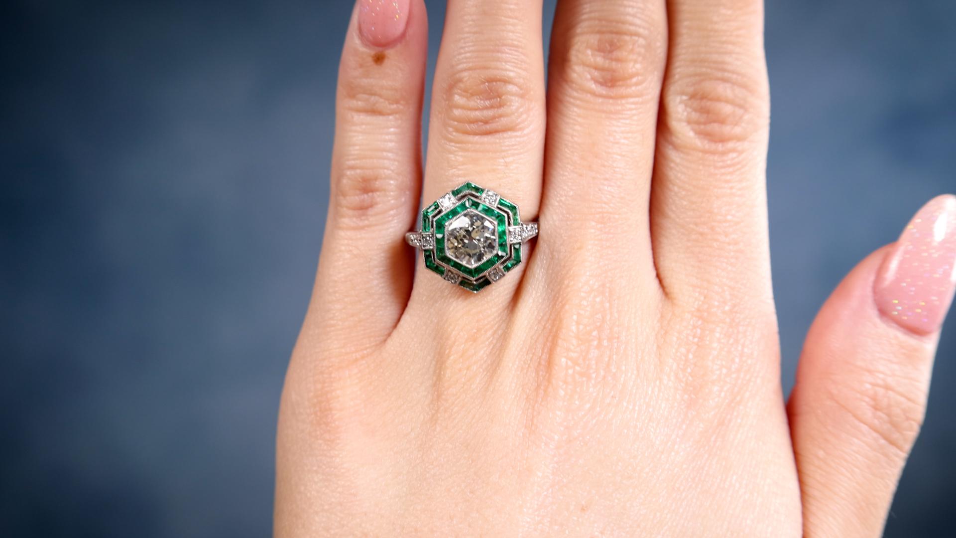 Art Deco Inspired 1.00 Carat Old European Cut Diamond Emerald Platinum Ring In Excellent Condition For Sale In Beverly Hills, CA