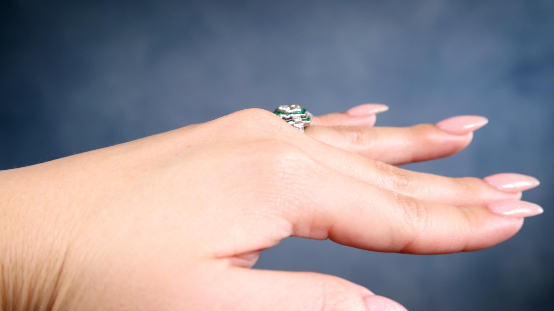 Women's or Men's Art Deco Inspired 1.00 Carat Old European Cut Diamond Emerald Platinum Ring For Sale