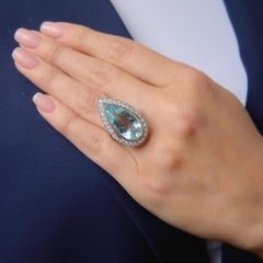 Art Deco inspired 10.17 carat aquamarine diamond platinum cocktail ring