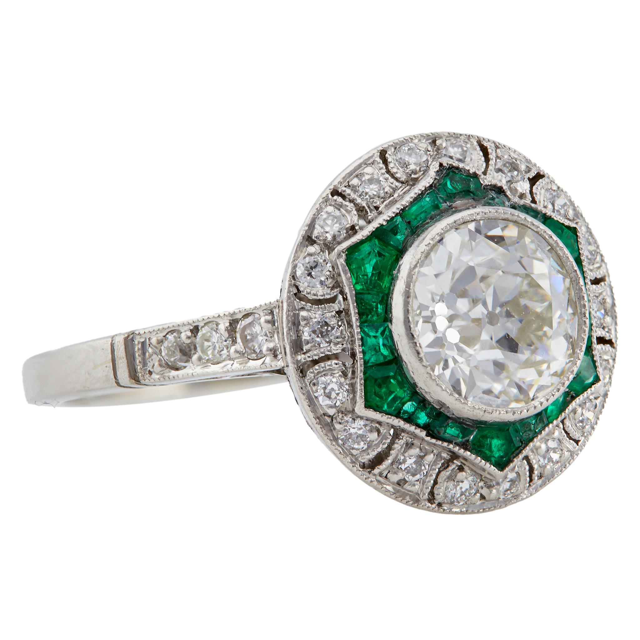 Art Deco Inspired 1.13 Carat Old European Cut Diamond and Emerald Platinum Ring 1