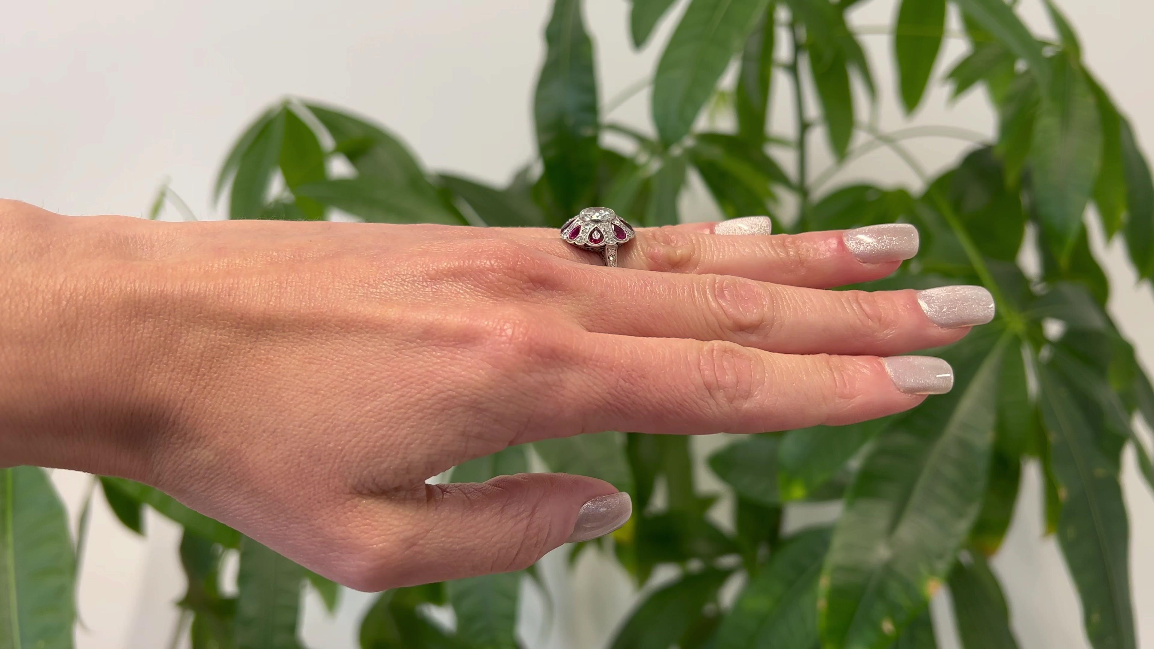 Art Deco Inspired 1.19 Carat Diamond and Ruby Platinum Filigree Ring In Excellent Condition For Sale In Beverly Hills, CA