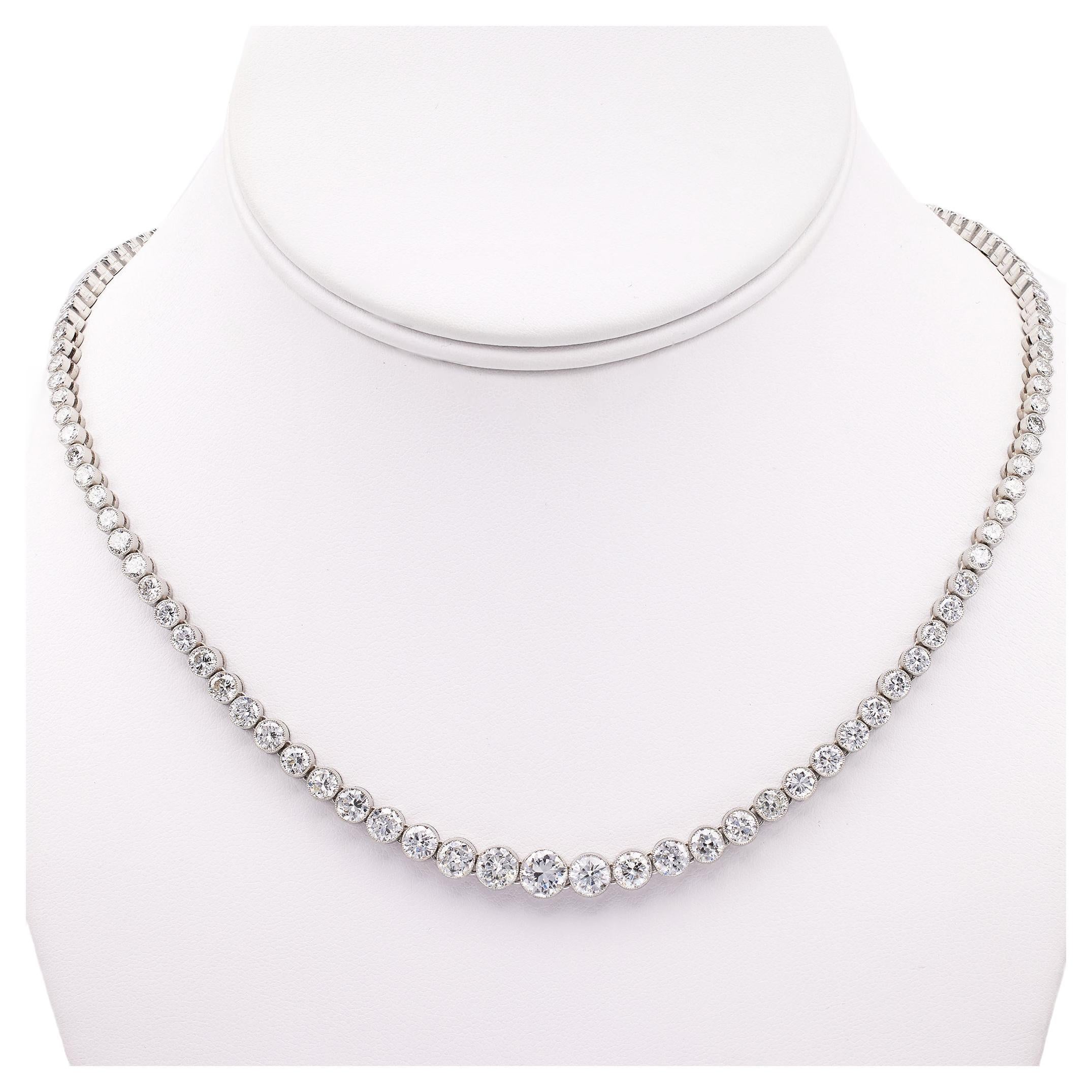 Art Deco Inspired 14.33 Carat Total Weight Diamond Platinum Riviera Necklace