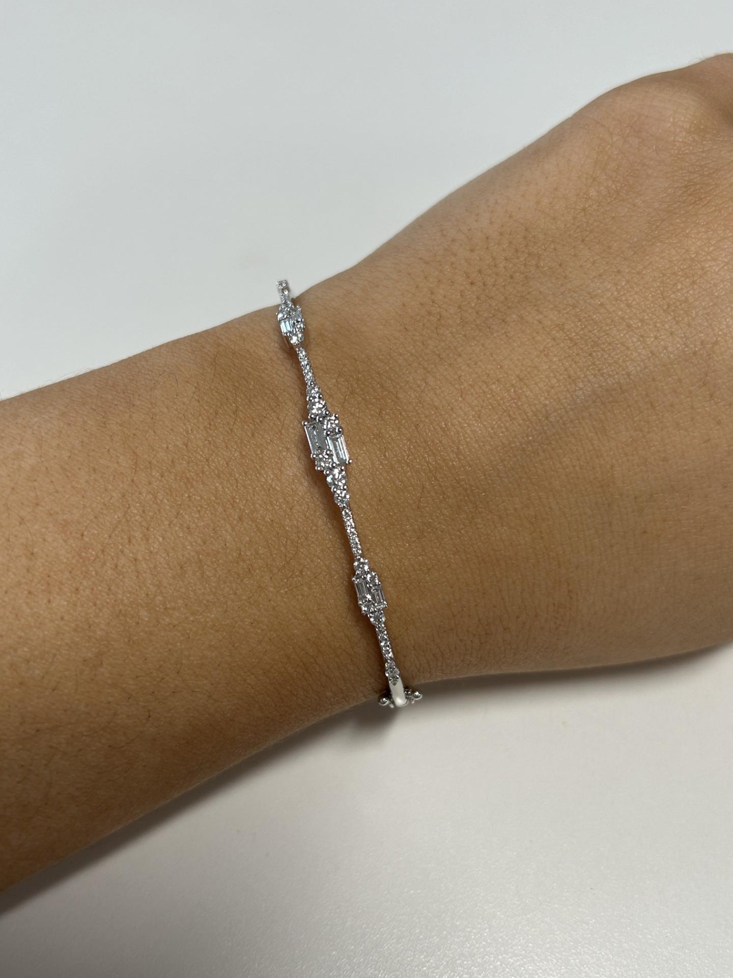 Baguette Cut Art Deco Inspired 18ct White Gold 1.00ct Diamond Bangle For Sale