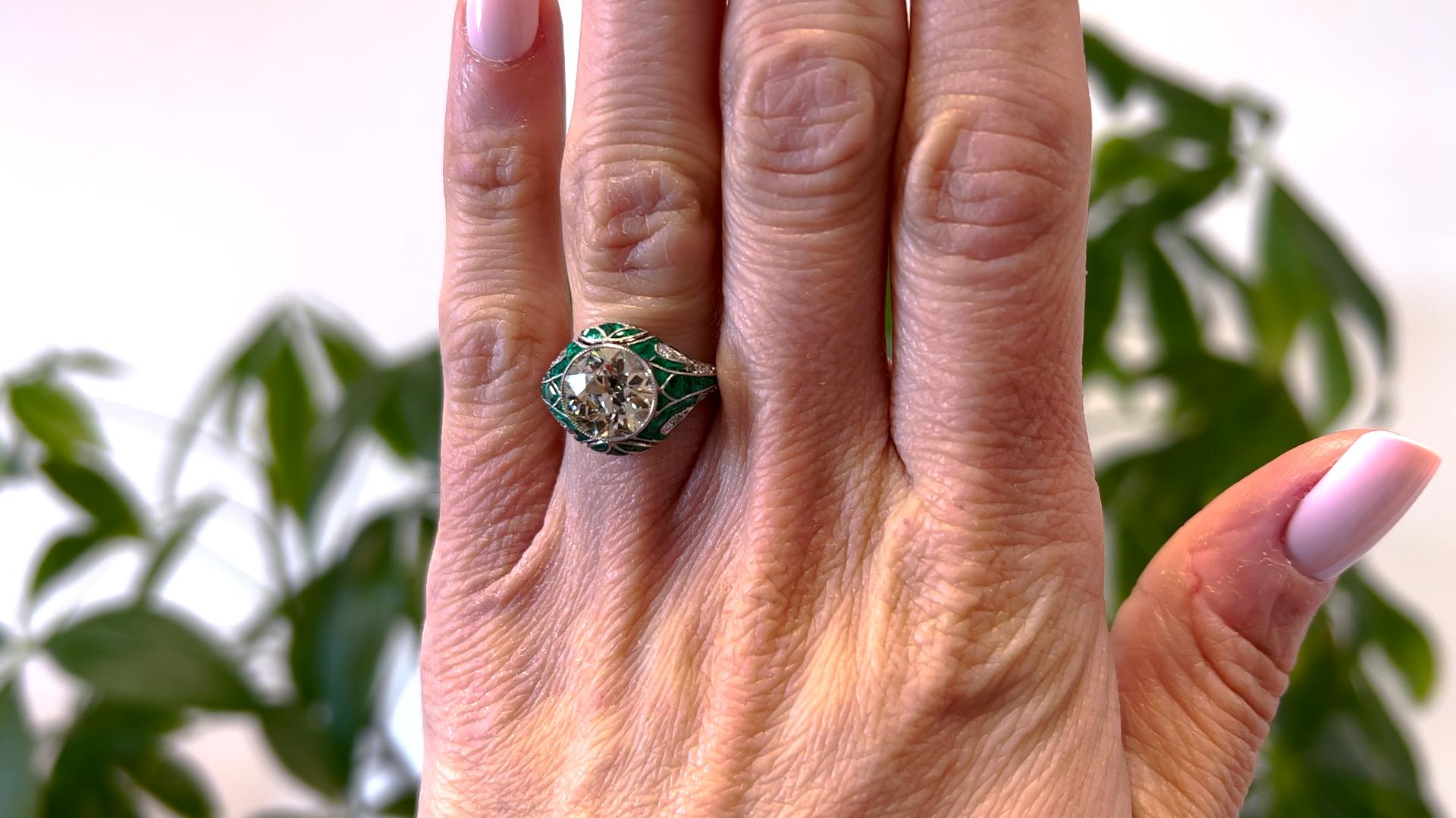 Art Deco Inspired 2.96 Carat Old European Cut Diamond Emerald Platinum Ring In Excellent Condition For Sale In Beverly Hills, CA