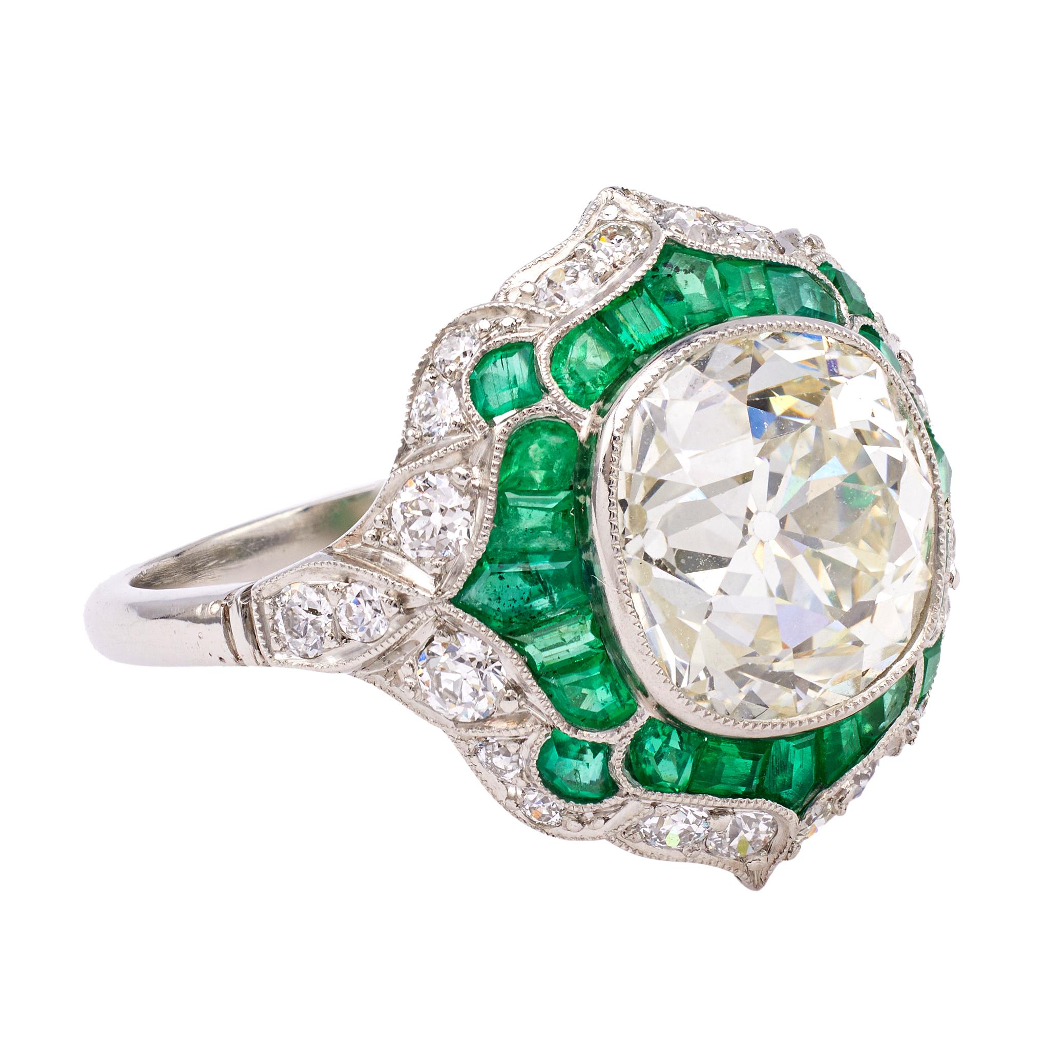 Art Deco Inspired 4.03 Carat Old Mine Cut Diamond Emerald Platinum Ring For Sale 1