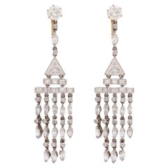 Orecchini chandelier in platino con diamante di 6 carati di peso totale, ispirati all'Art Deco