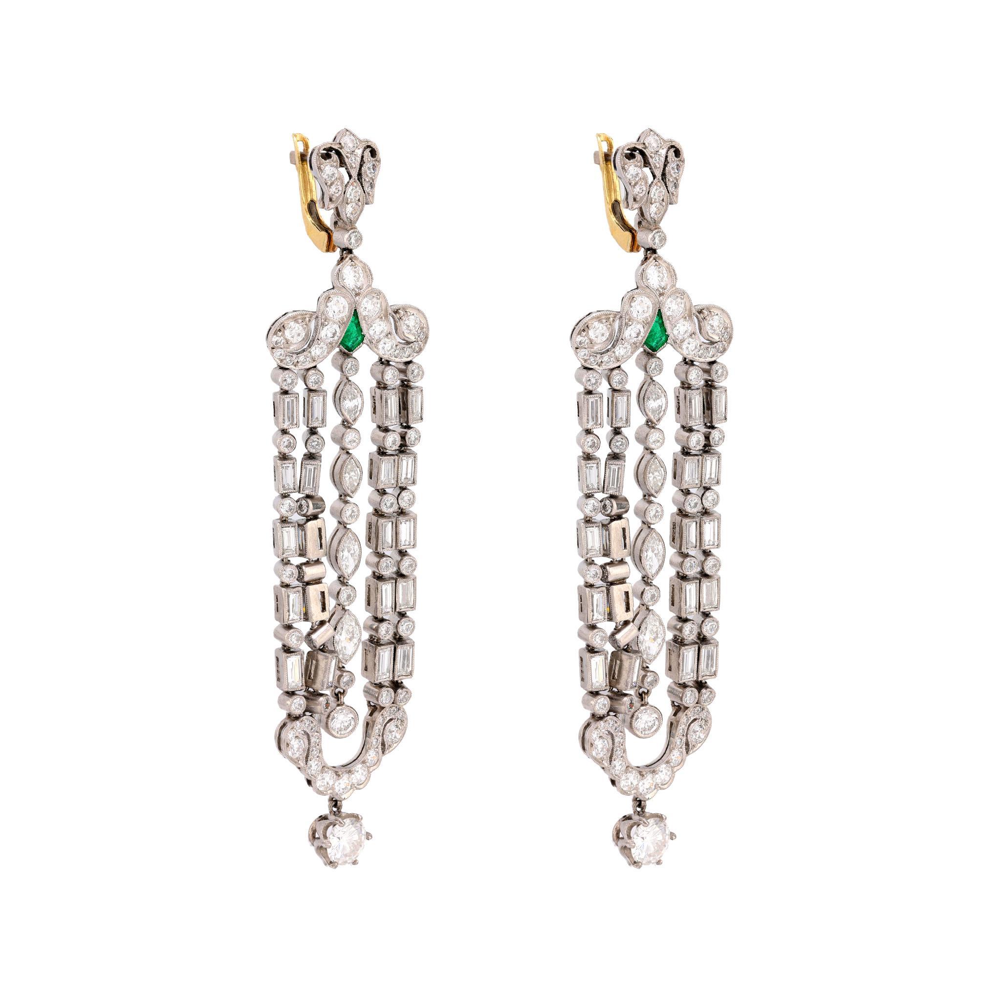 Modern Art Deco inspired 9.2 carat diamond emerald platinum chandelier earrings For Sale