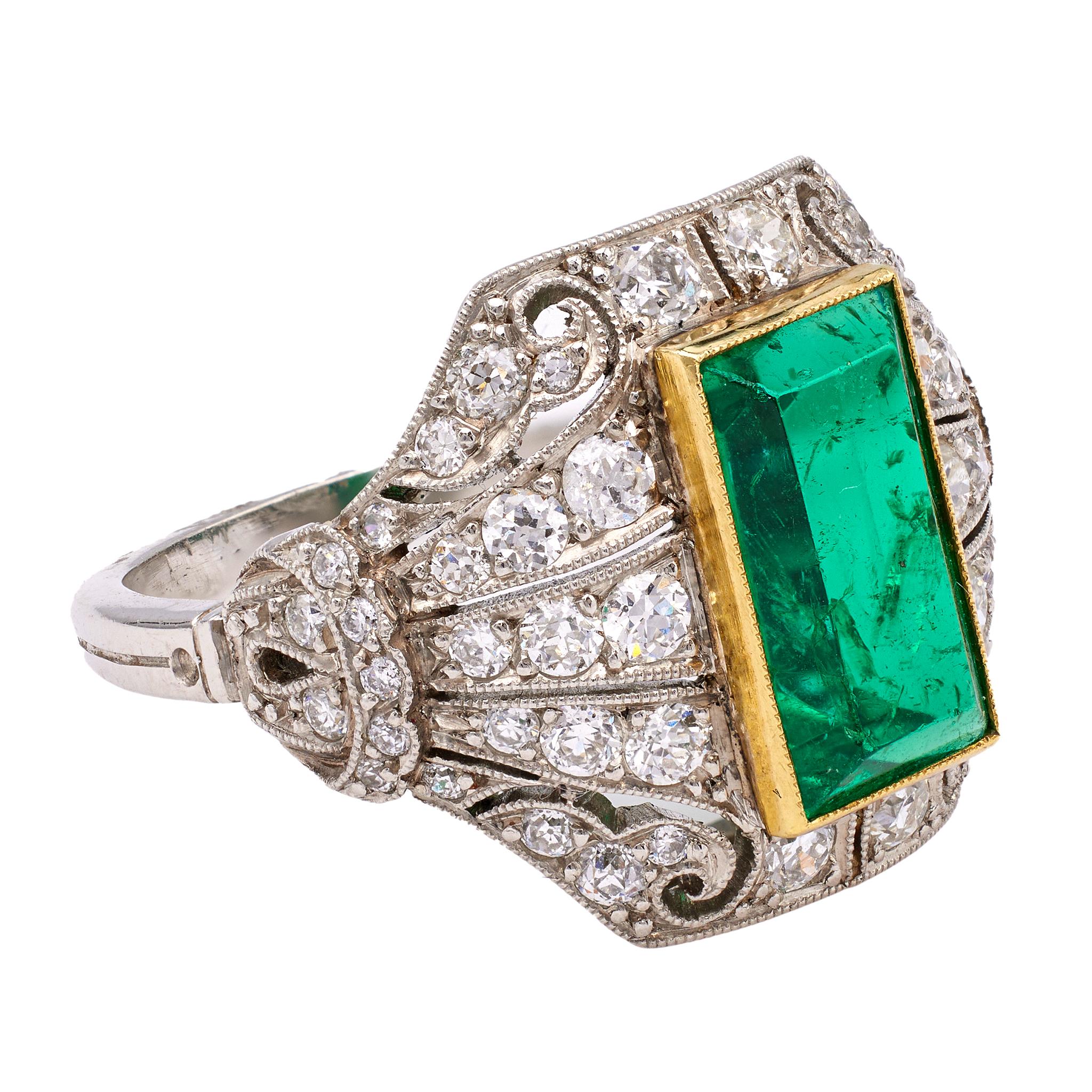 Women's or Men's Art Deco Inspired AGL Colombian Minor Oil Emerald Diamond Platinum Ring For Sale