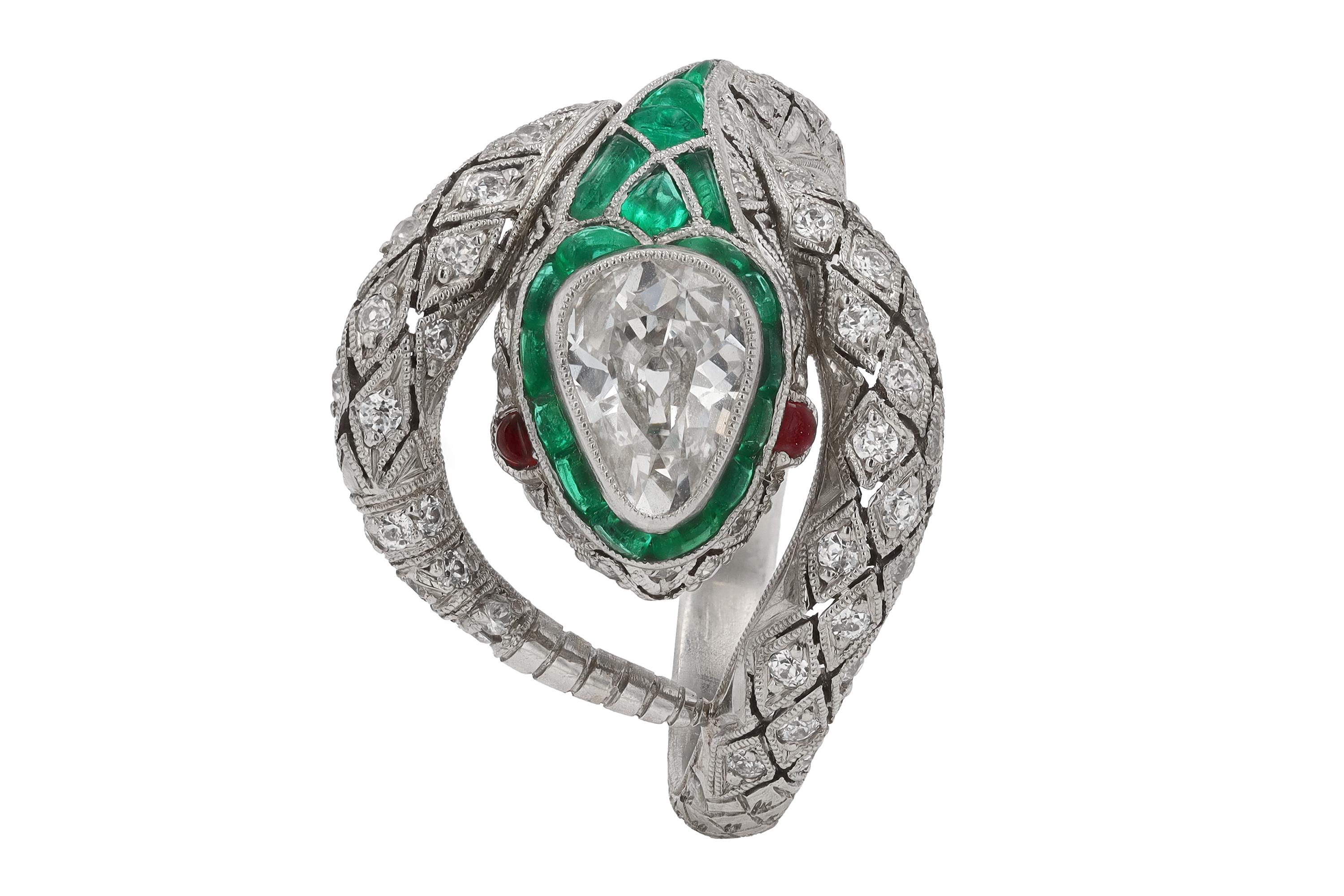 Women's Art Deco Inspired Antique Diamond & Emerald Snake Ring
