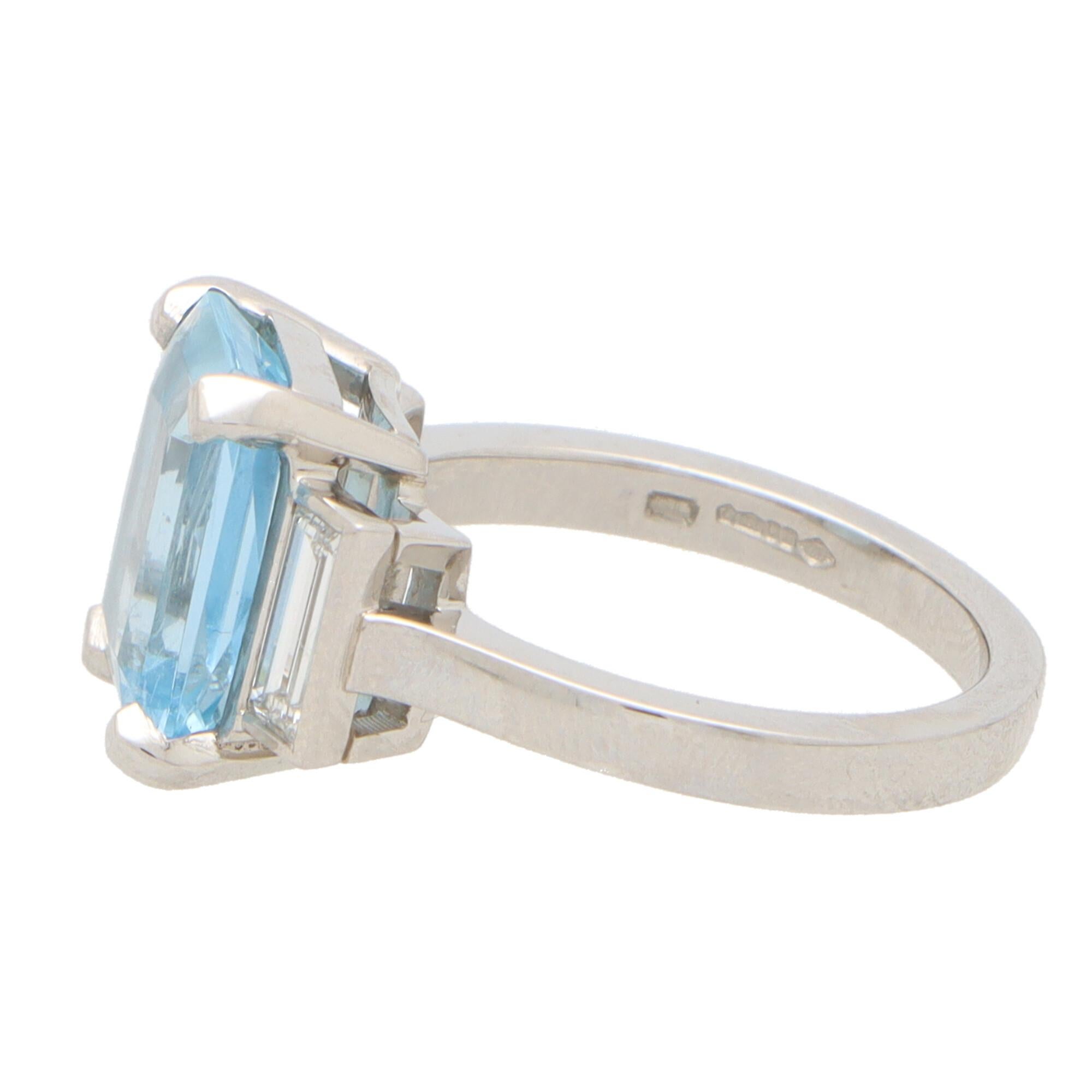 Art Deco Inspired Aquamarine and Diamond Ring Set in Platinum In New Condition For Sale In London, GB