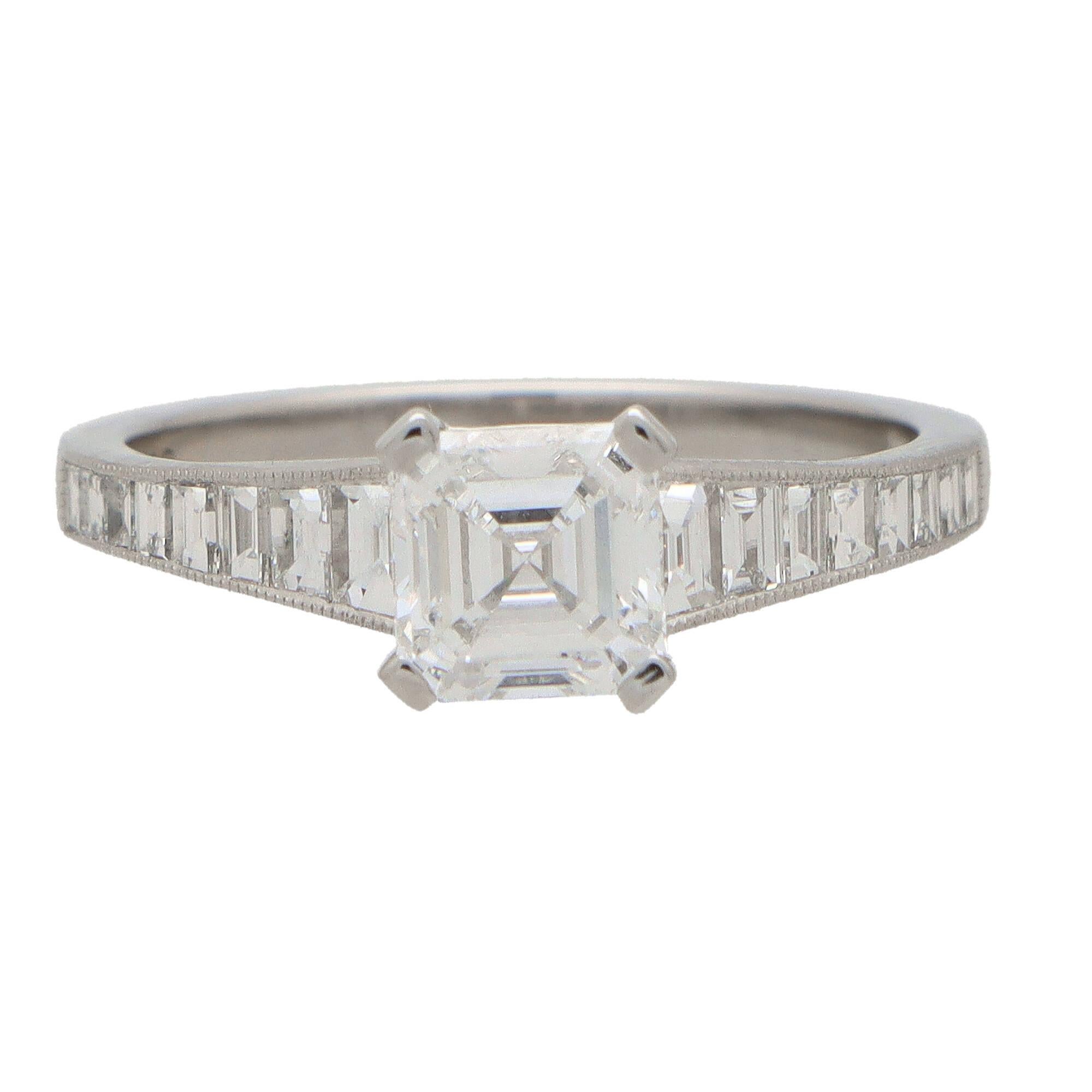 Art Deco Inspired Asscher Cut Diamond Ring in Platinum In New Condition For Sale In London, GB